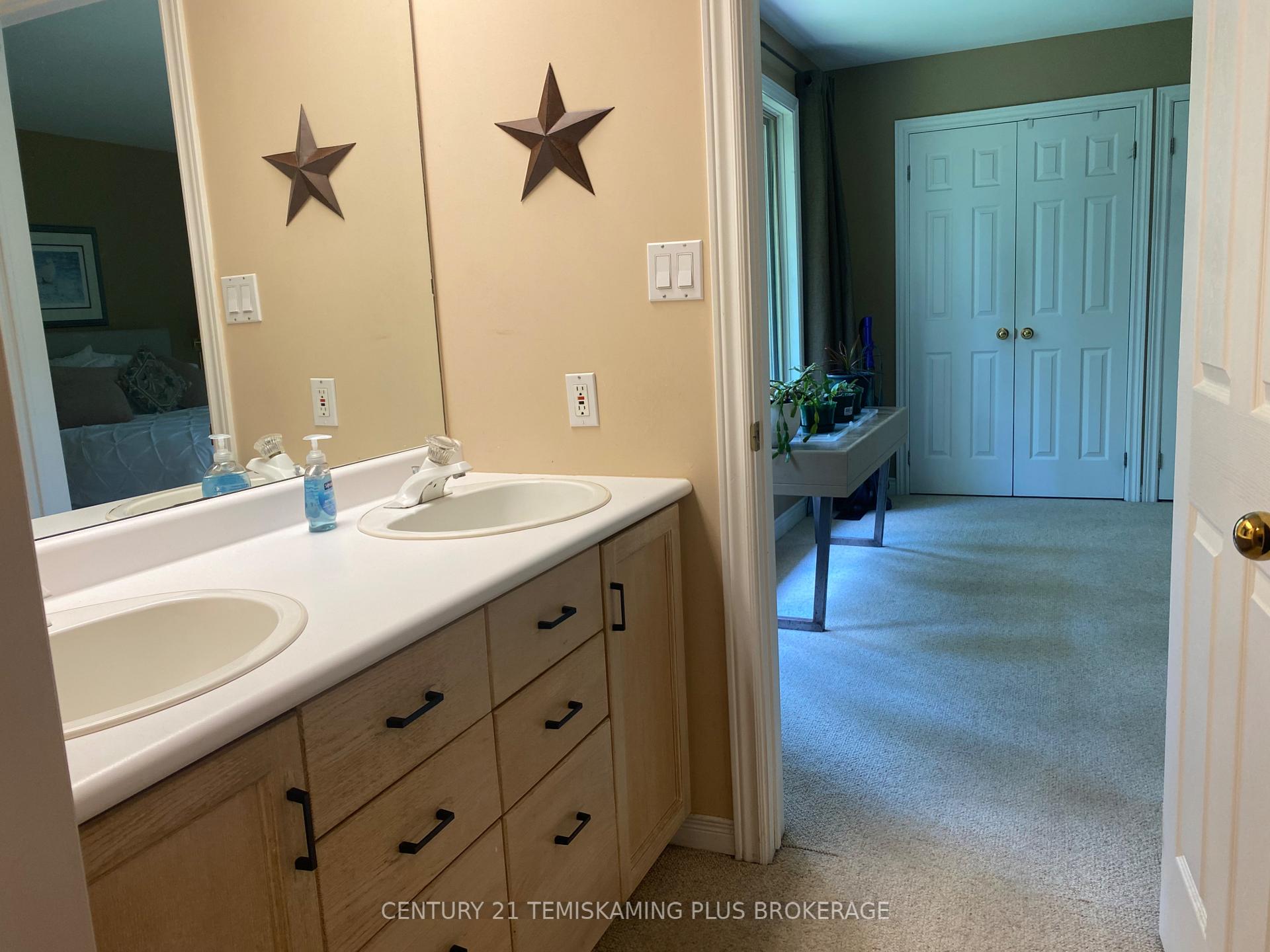 Photo 33 of 43 O'Connor Drive, Temagami — HOMEH