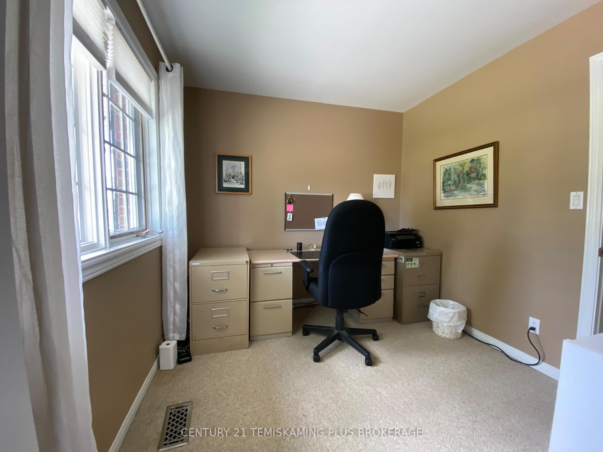 Photo 31 of 43 O'Connor Drive, Temagami — HOMEH