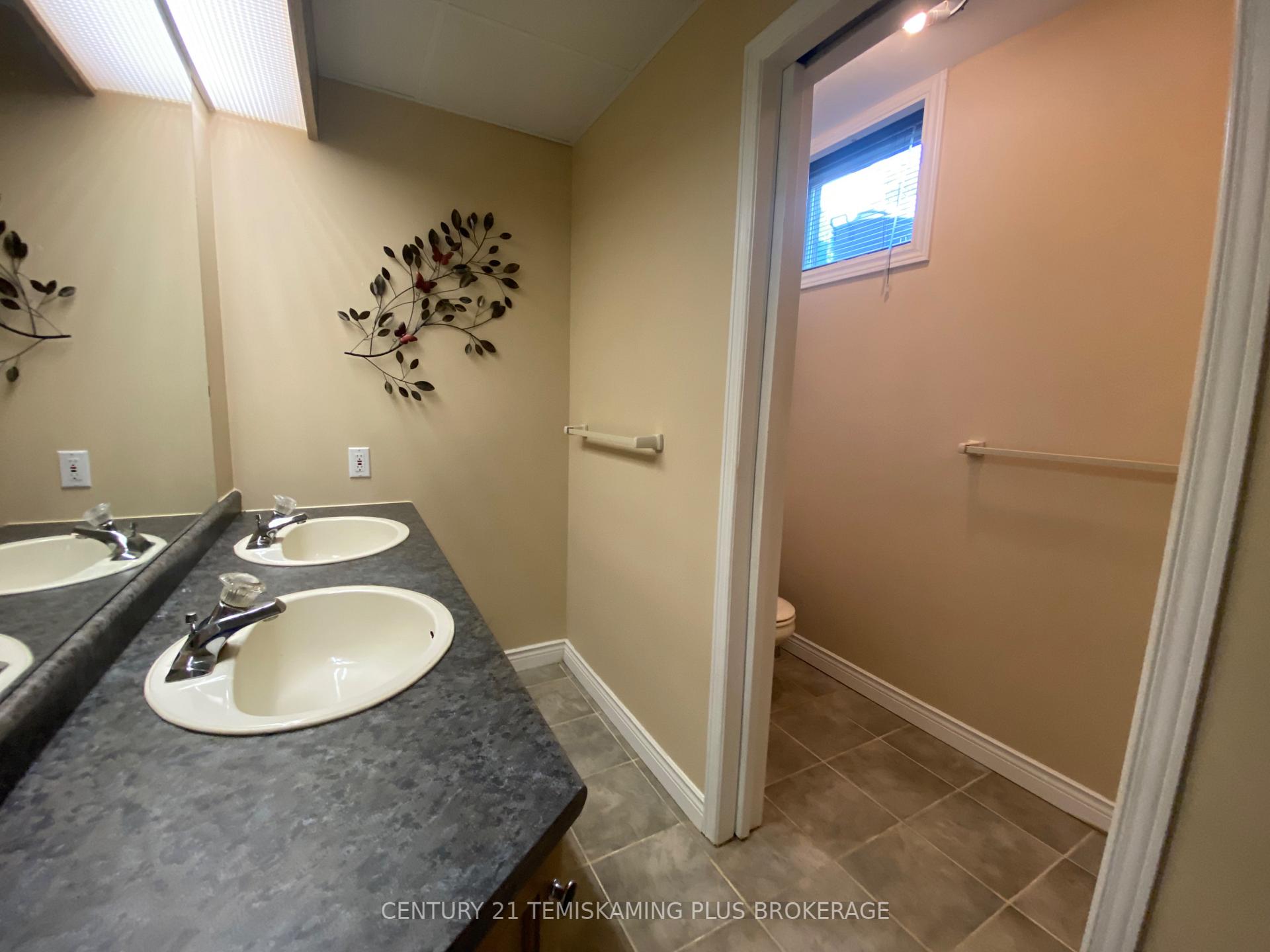 Photo 38 of 43 O'Connor Drive, Temagami — HOMEH