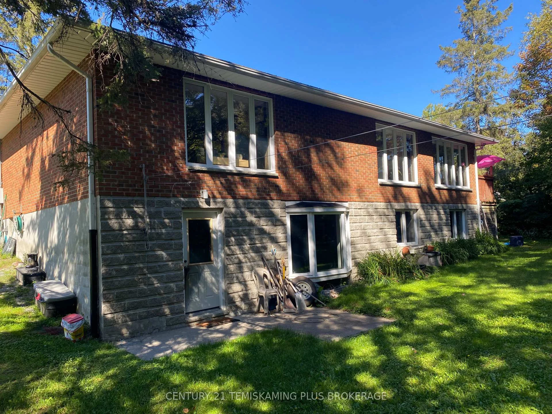 Photo 2 of 43 O'Connor Drive, Temagami — HOMEH