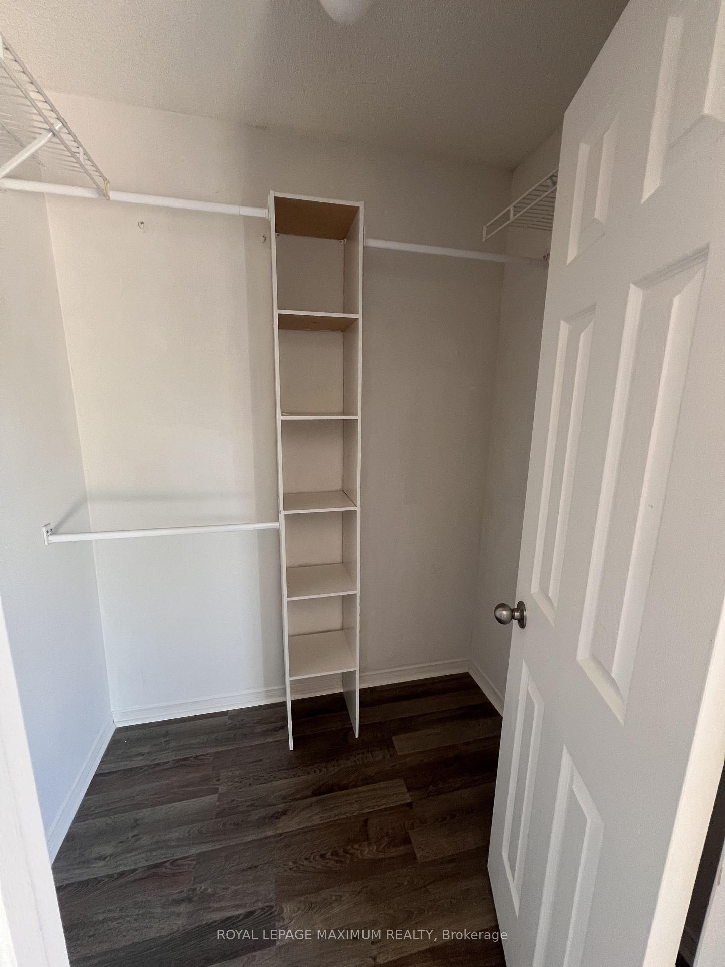 Photo 14 of Unit Main, 82 Ambler Bay, Barrie, Georgian Drive — HOMEH