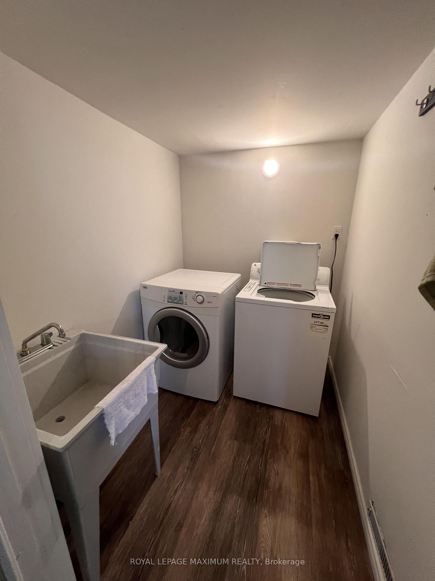 Photo 18 of Unit Main, 82 Ambler Bay, Barrie, Georgian Drive — HOMEH