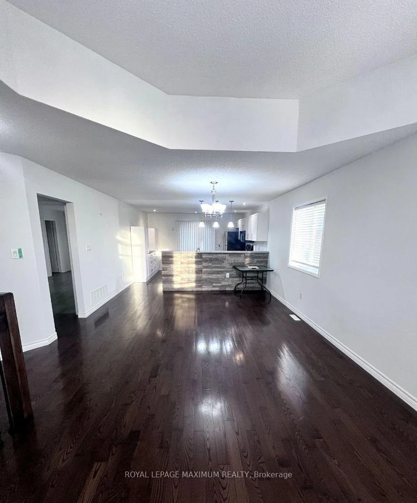 Photo 21 of Unit Main, 82 Ambler Bay, Barrie, Georgian Drive — HOMEH
