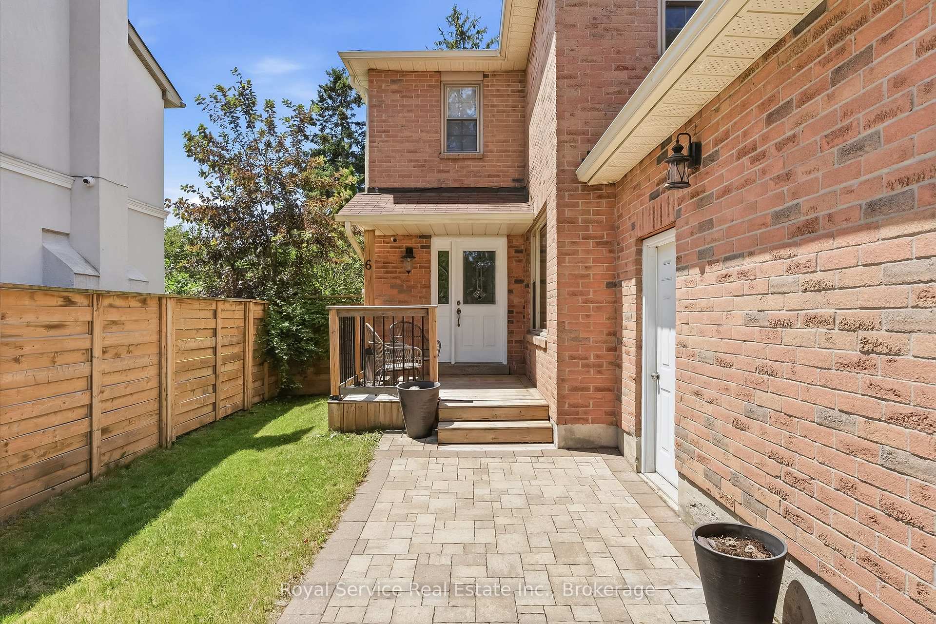 Photo 3 of 6 Gilmour Drive, Ajax, Central — HOMEH