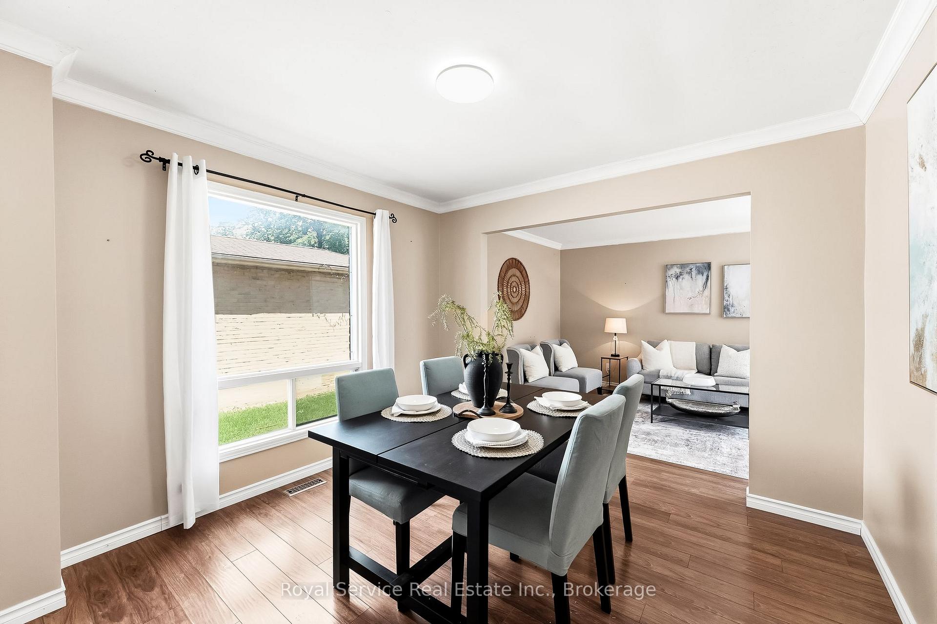 Photo 12 of 6 Gilmour Drive, Ajax, Central — HOMEH