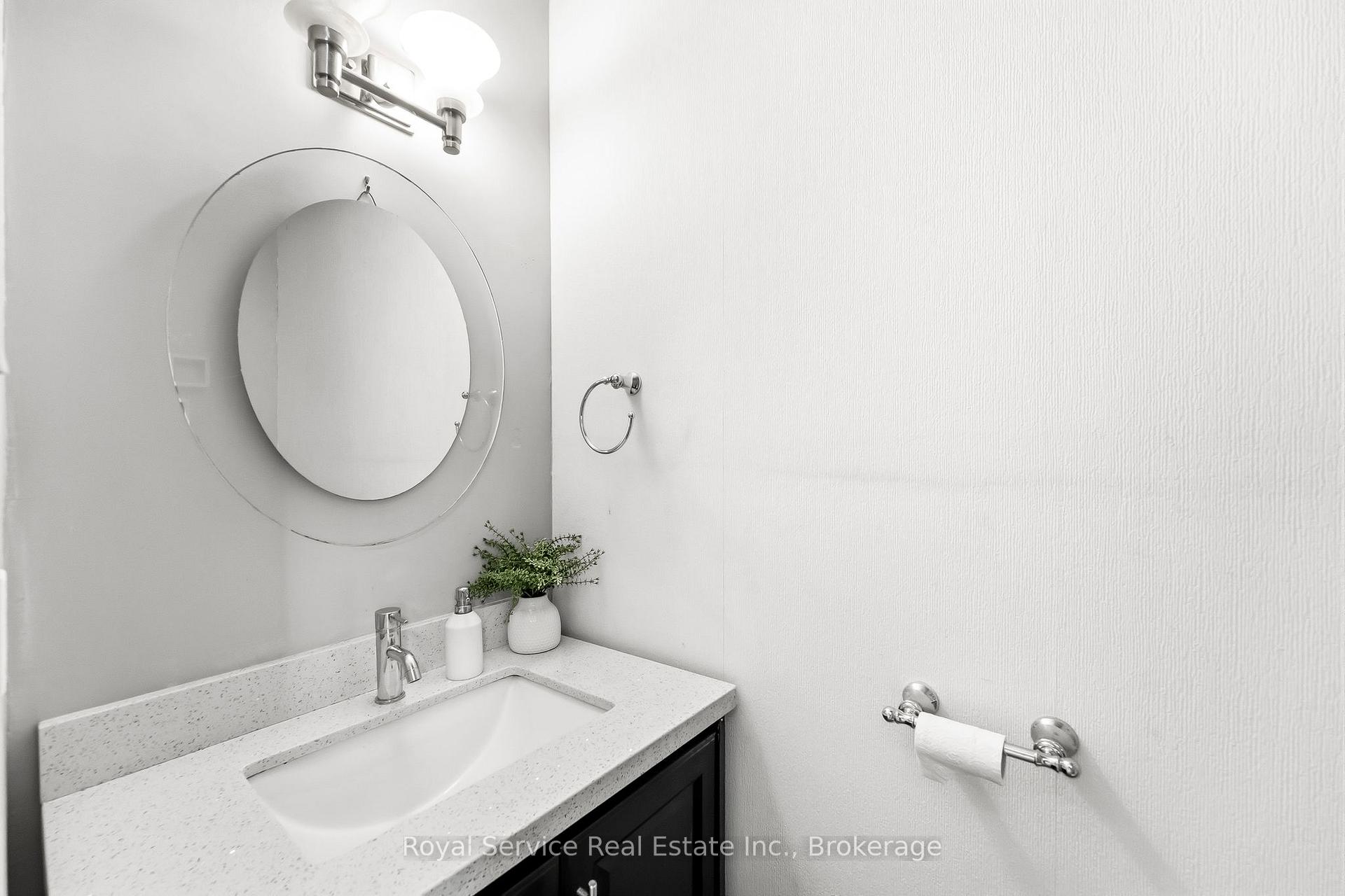 Photo 23 of 6 Gilmour Drive, Ajax, Central — HOMEH