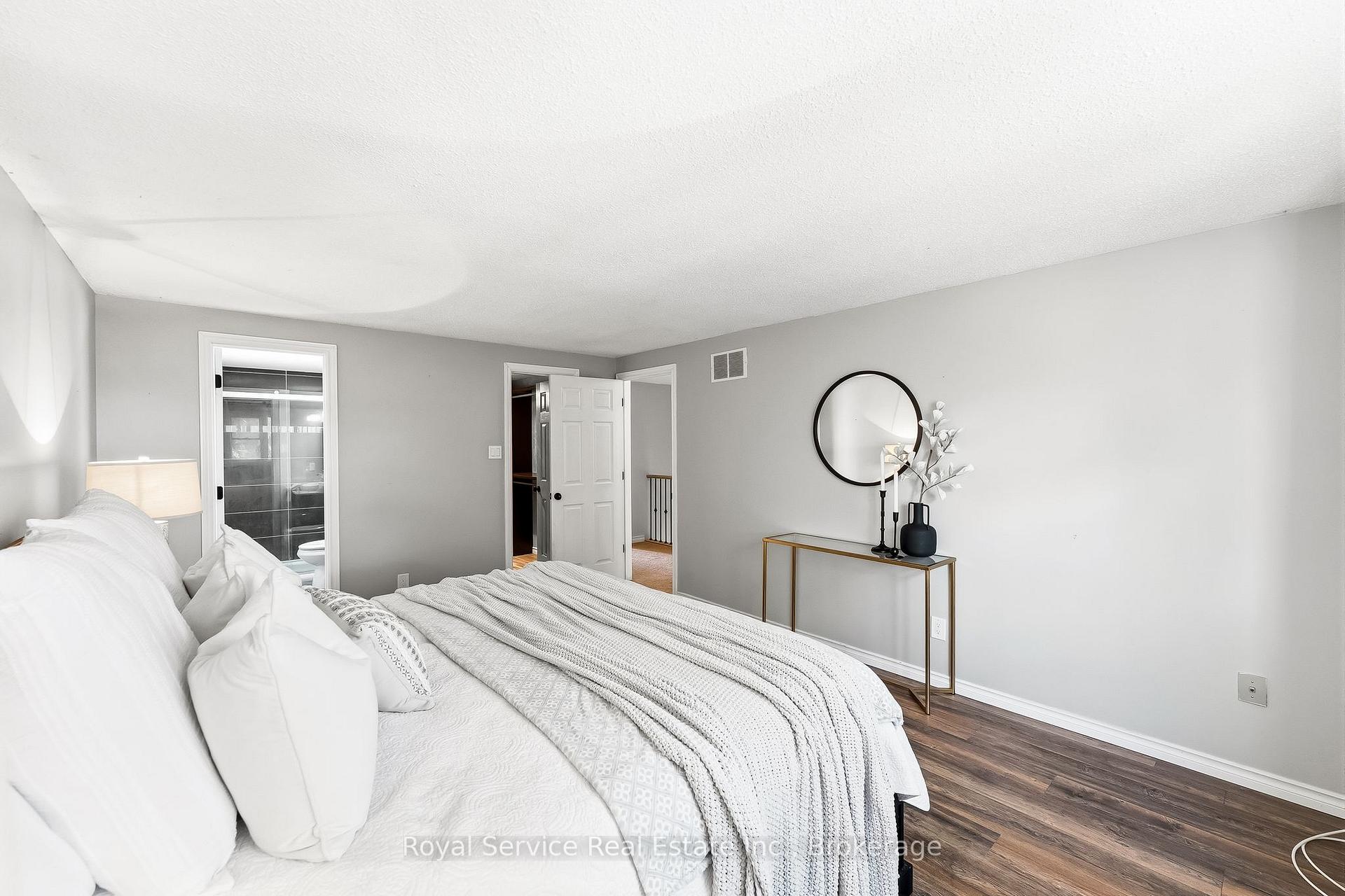 Photo 27 of 6 Gilmour Drive, Ajax, Central — HOMEH