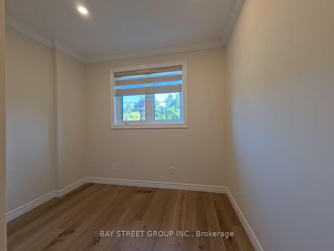 Photo 20 of 402 Osiris Drive, Richmond Hill, Crosby — HOMEH