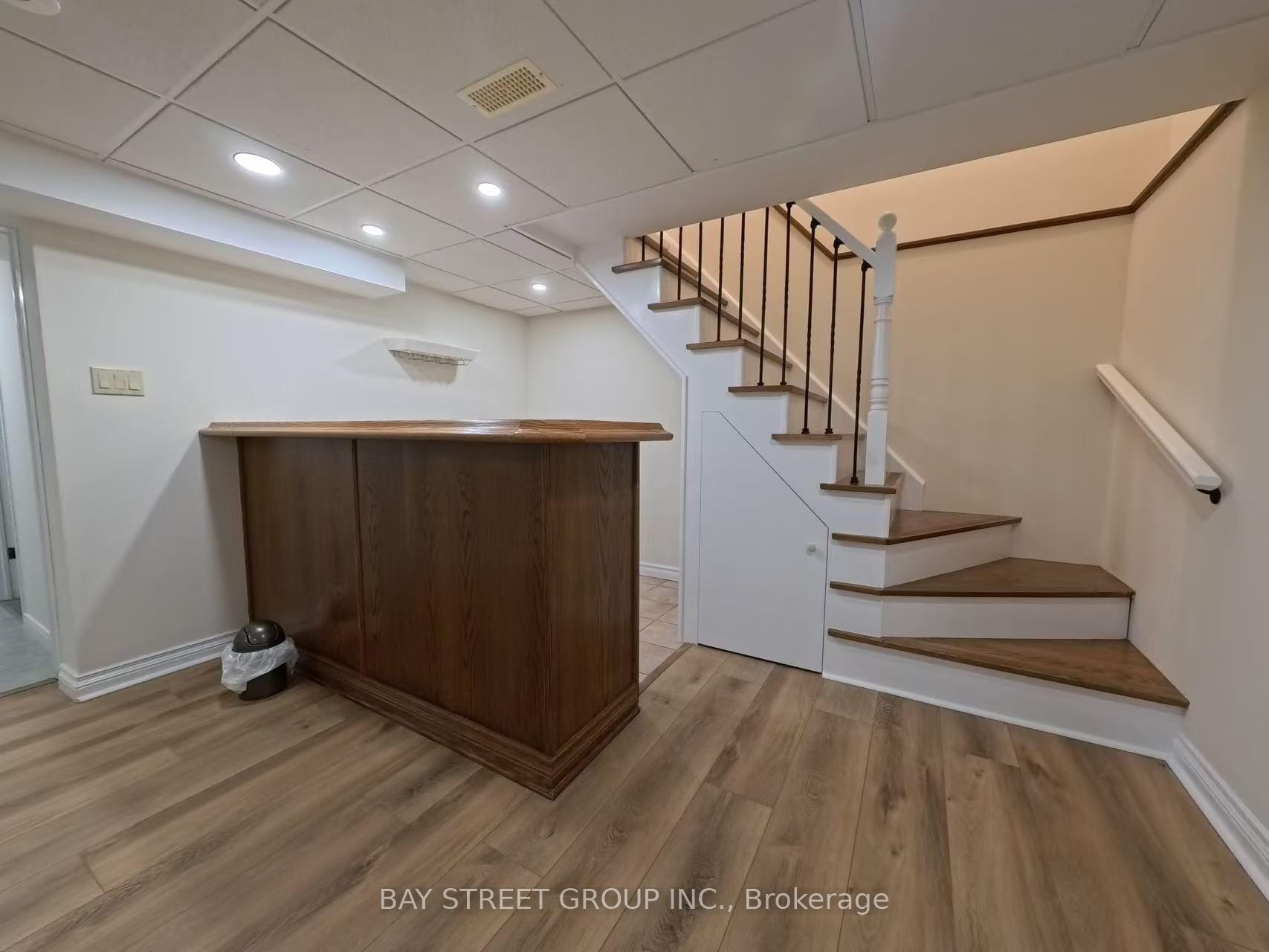 Photo 25 of 402 Osiris Drive, Richmond Hill, Crosby — HOMEH