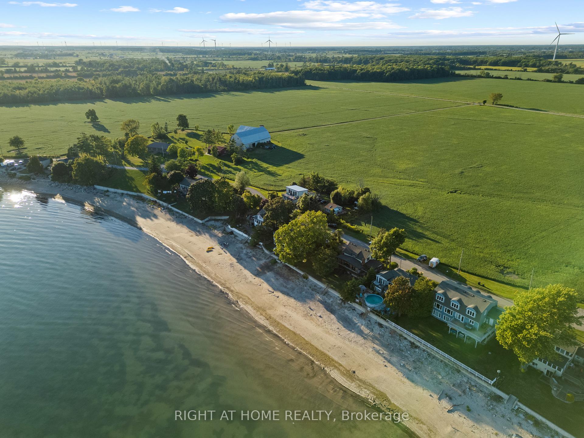 Photo 34 of 71 Lighthouse Dr, Haldimand, Dunnville — HOMEH