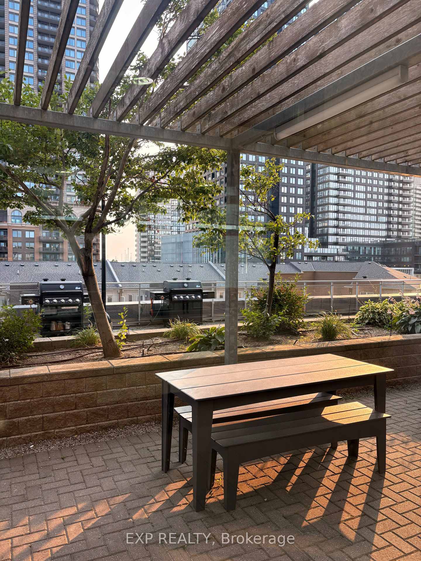 Photo 14 of Unit 1401, 360 Square One Drive, Mississauga, City Centre — HOMEH