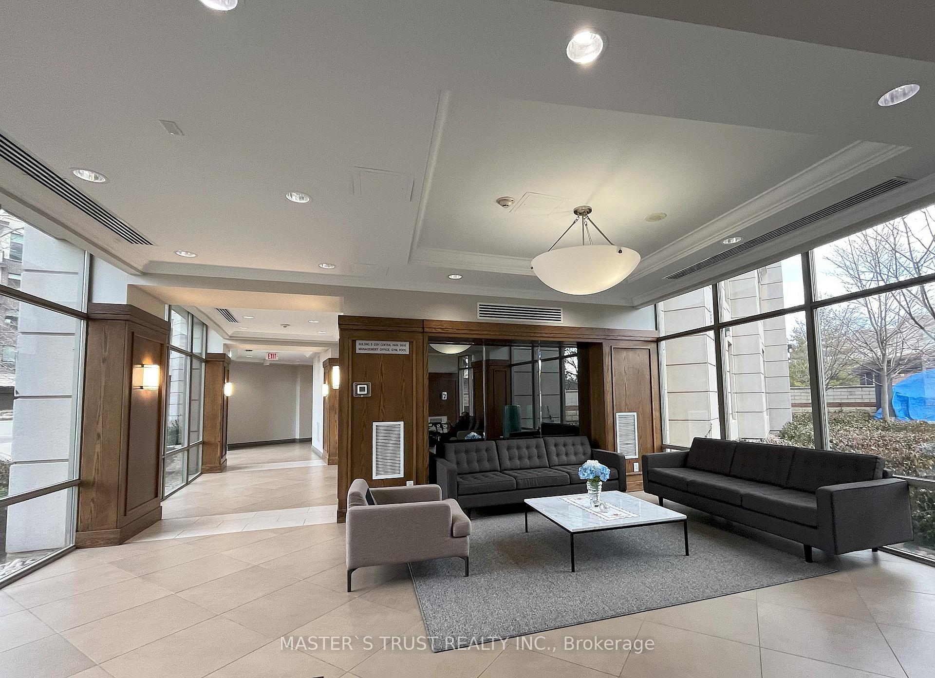 Photo 5 of Unit 1210, 2391 Central Park Drive, Oakville, River Oaks — HOMEH