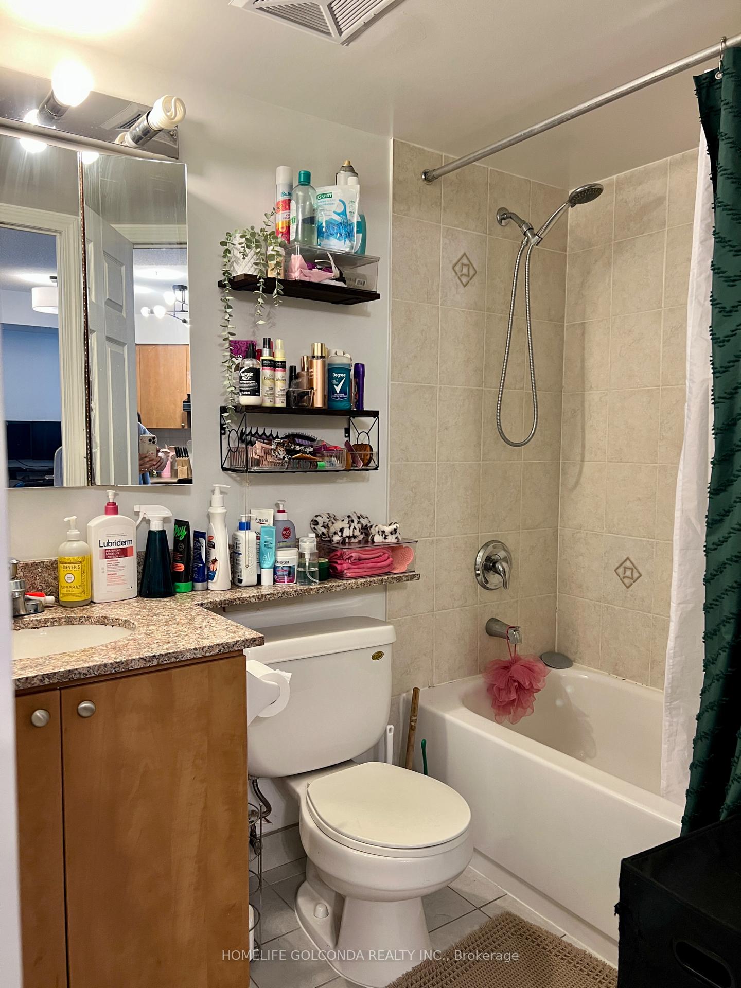 Photo 5 of Unit 506, 5508 Yonge Street, North York, Willowdale West — HOMEH