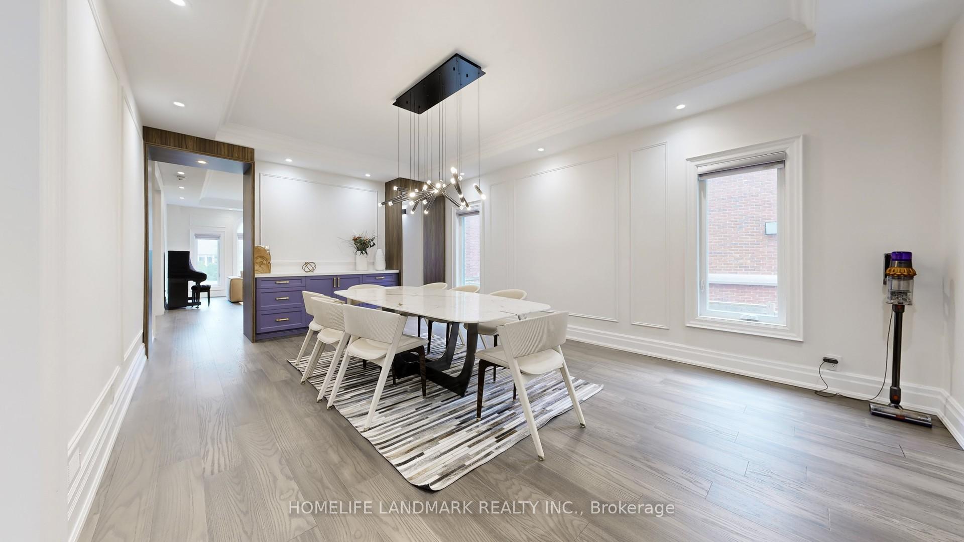 Photo 12 of 20 Blaine Drive, North York, Banbury-Don Mills — HOMEH