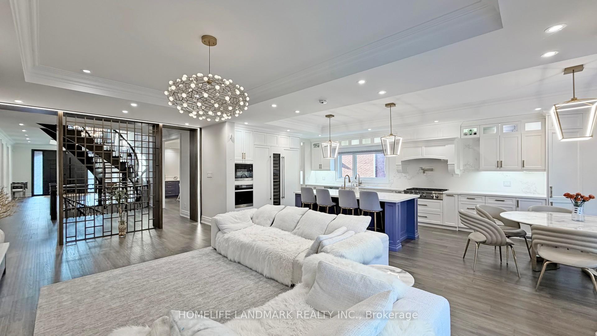 Photo 15 of 20 Blaine Drive, North York, Banbury-Don Mills — HOMEH