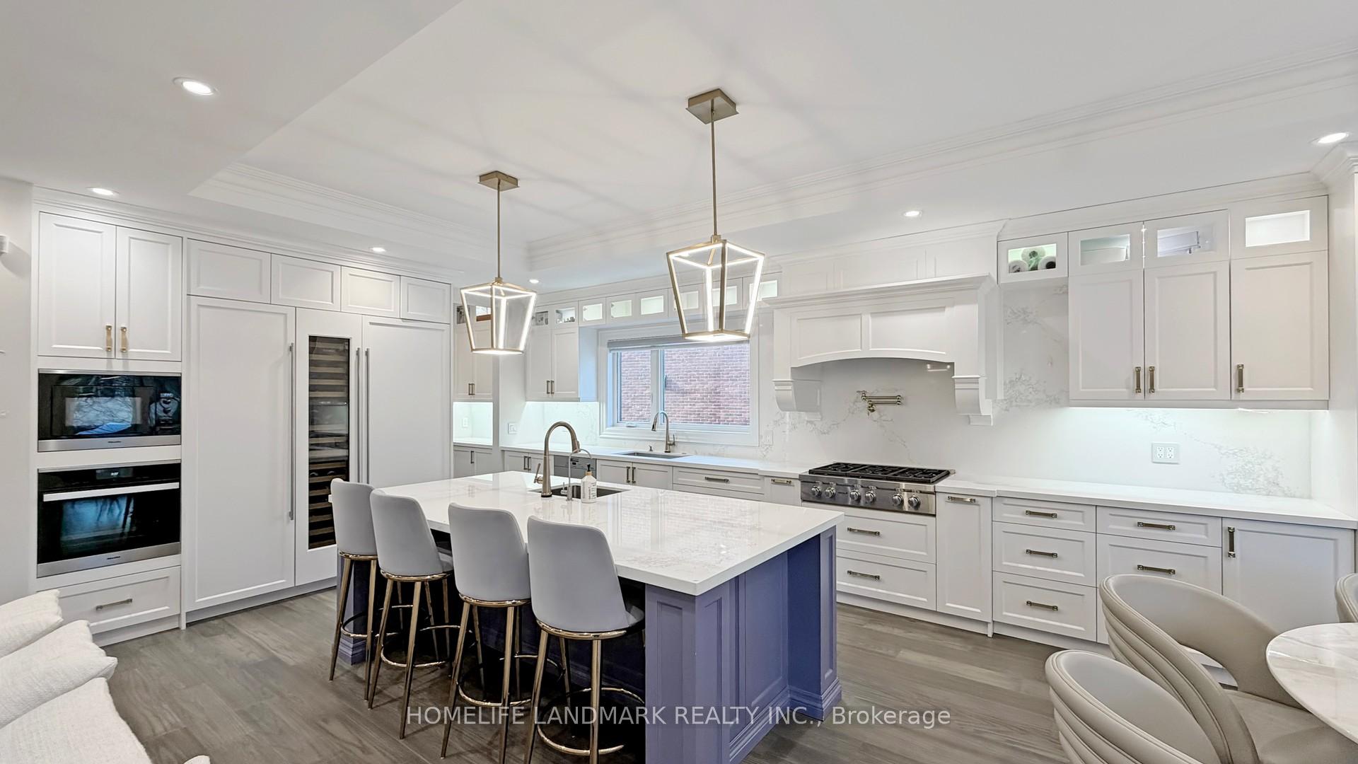 Photo 17 of 20 Blaine Drive, North York, Banbury-Don Mills — HOMEH
