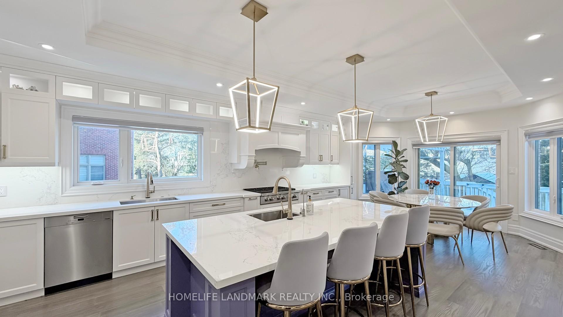 Photo 18 of 20 Blaine Drive, North York, Banbury-Don Mills — HOMEH