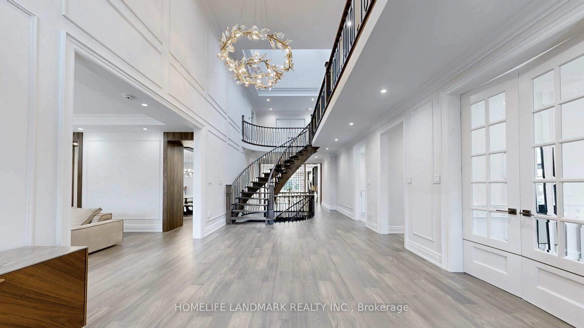Photo 24 of 20 Blaine Drive, North York, Banbury-Don Mills — HOMEH