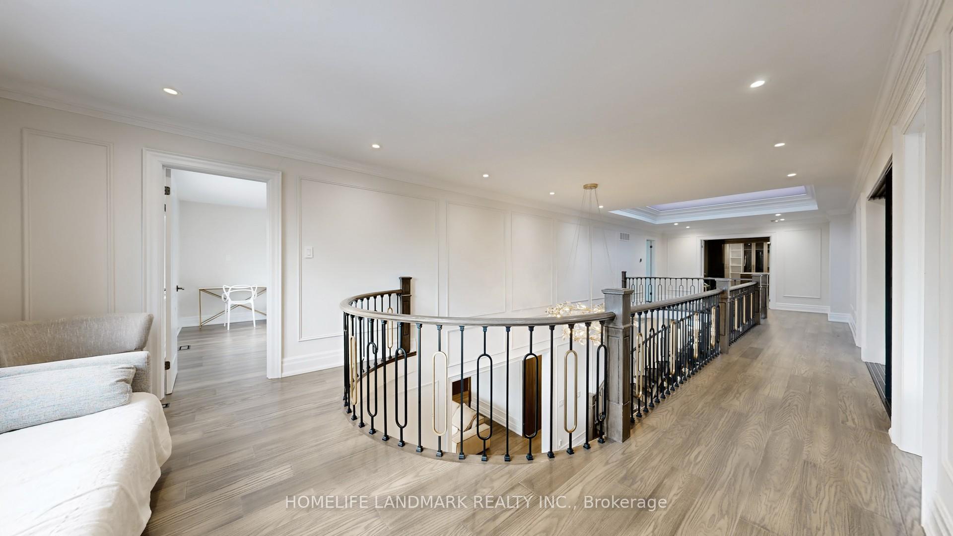 Photo 26 of 20 Blaine Drive, North York, Banbury-Don Mills — HOMEH