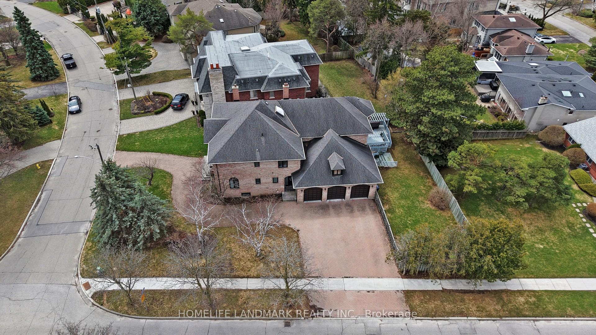 Photo 48 of 20 Blaine Drive, North York, Banbury-Don Mills — HOMEH