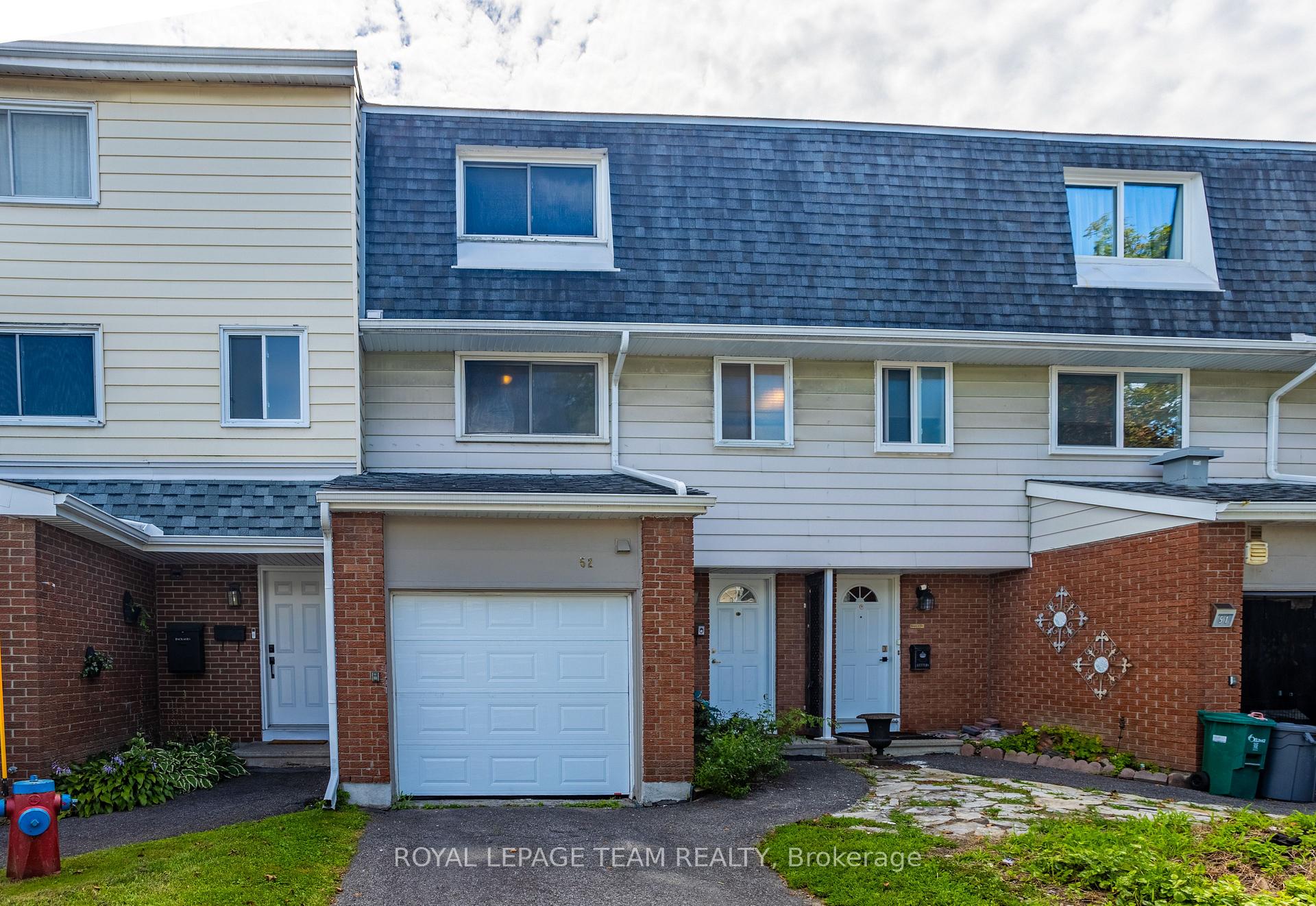 Photo of Unit 52, 2669 Southvale Crescent