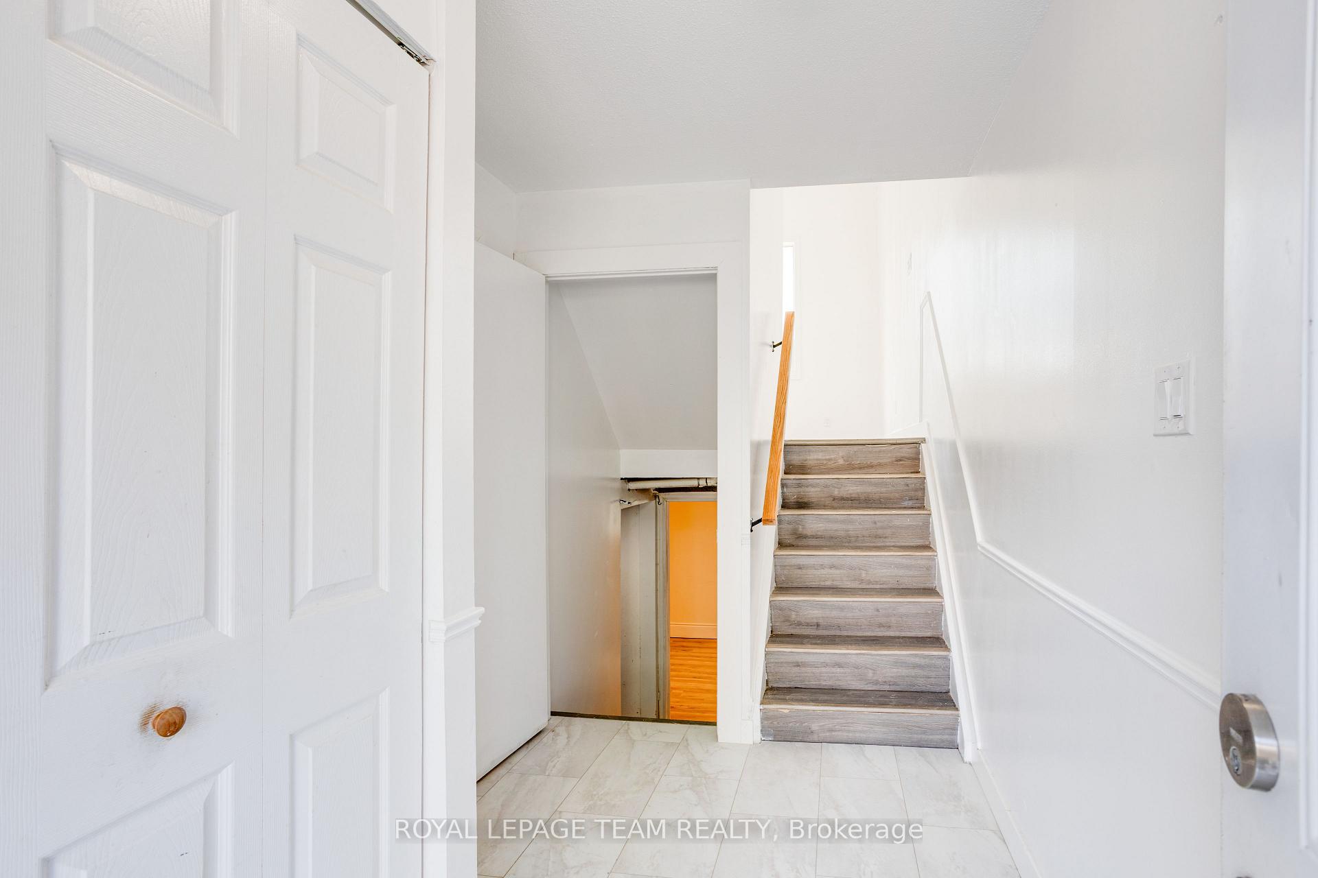 Photo 2 of Unit 52, 2669 Southvale Crescent, Ottawa, Sheffield Glen/Industrial Park — HOMEH