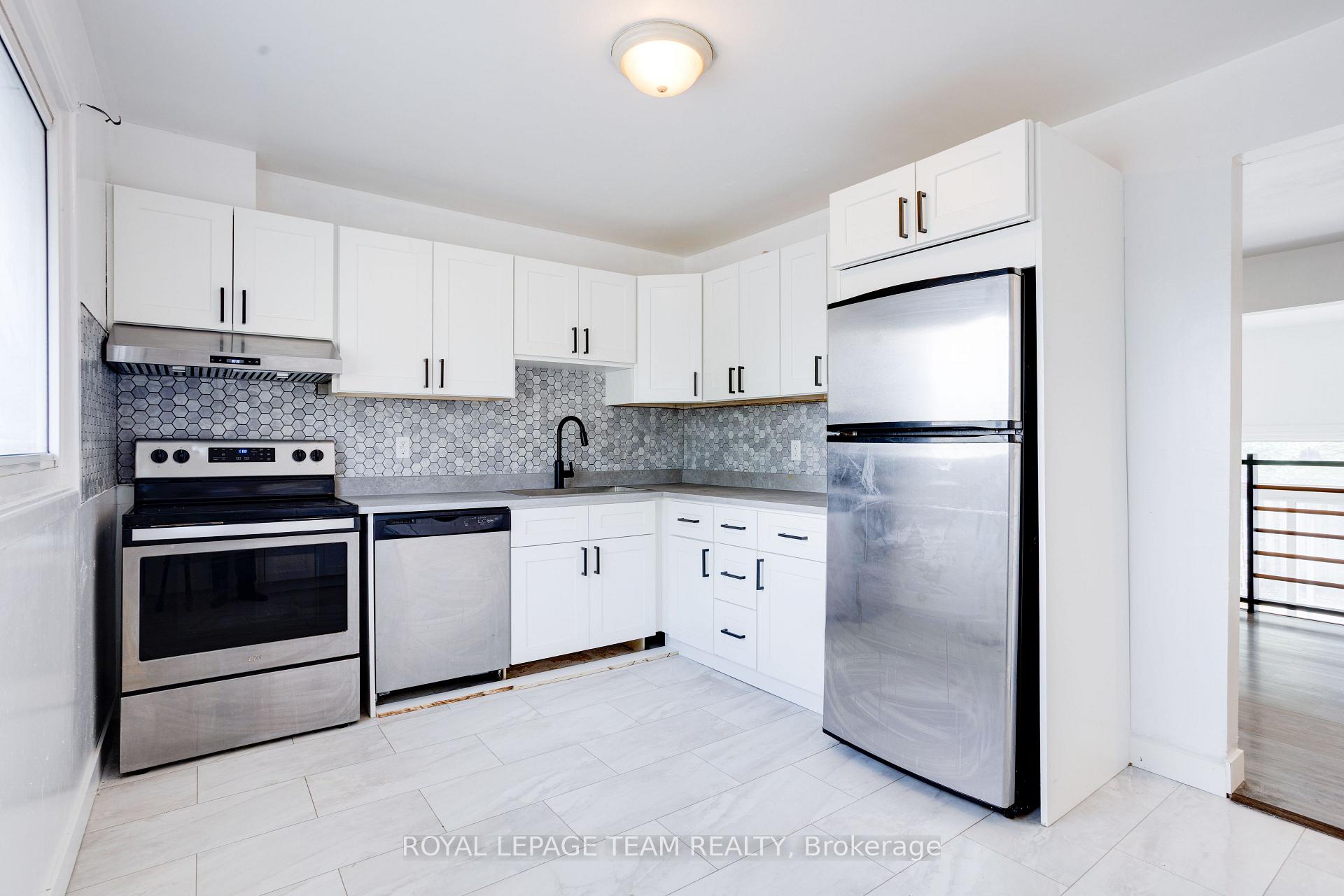 Photo 12 of Unit 52, 2669 Southvale Crescent, Ottawa, Sheffield Glen/Industrial Park — HOMEH