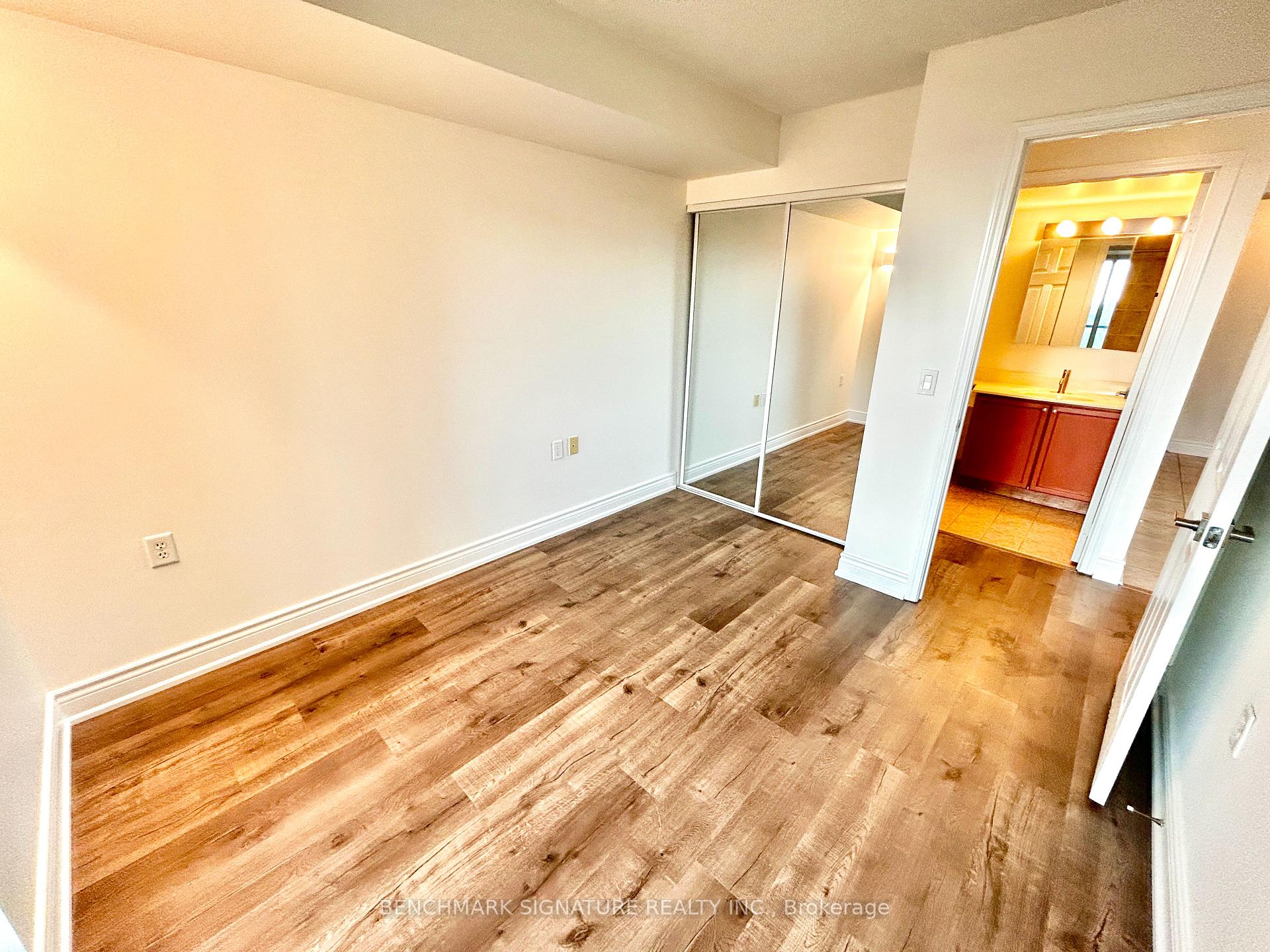 Photo 14 of Unit 1901, 22 Olive Avenue, North York, Willowdale East — HOMEH