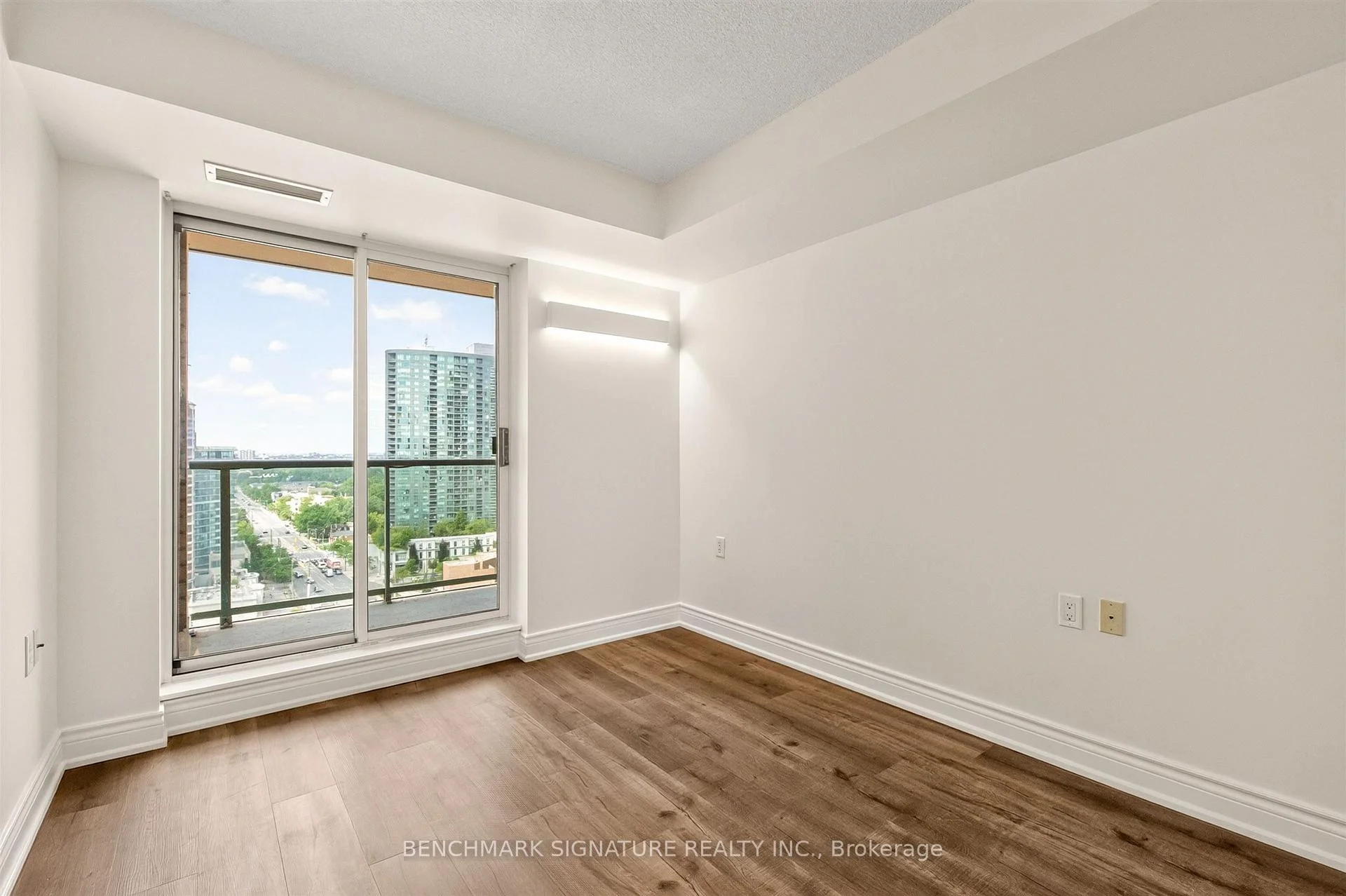 Photo 19 of Unit 1901, 22 Olive Avenue, North York, Willowdale East — HOMEH