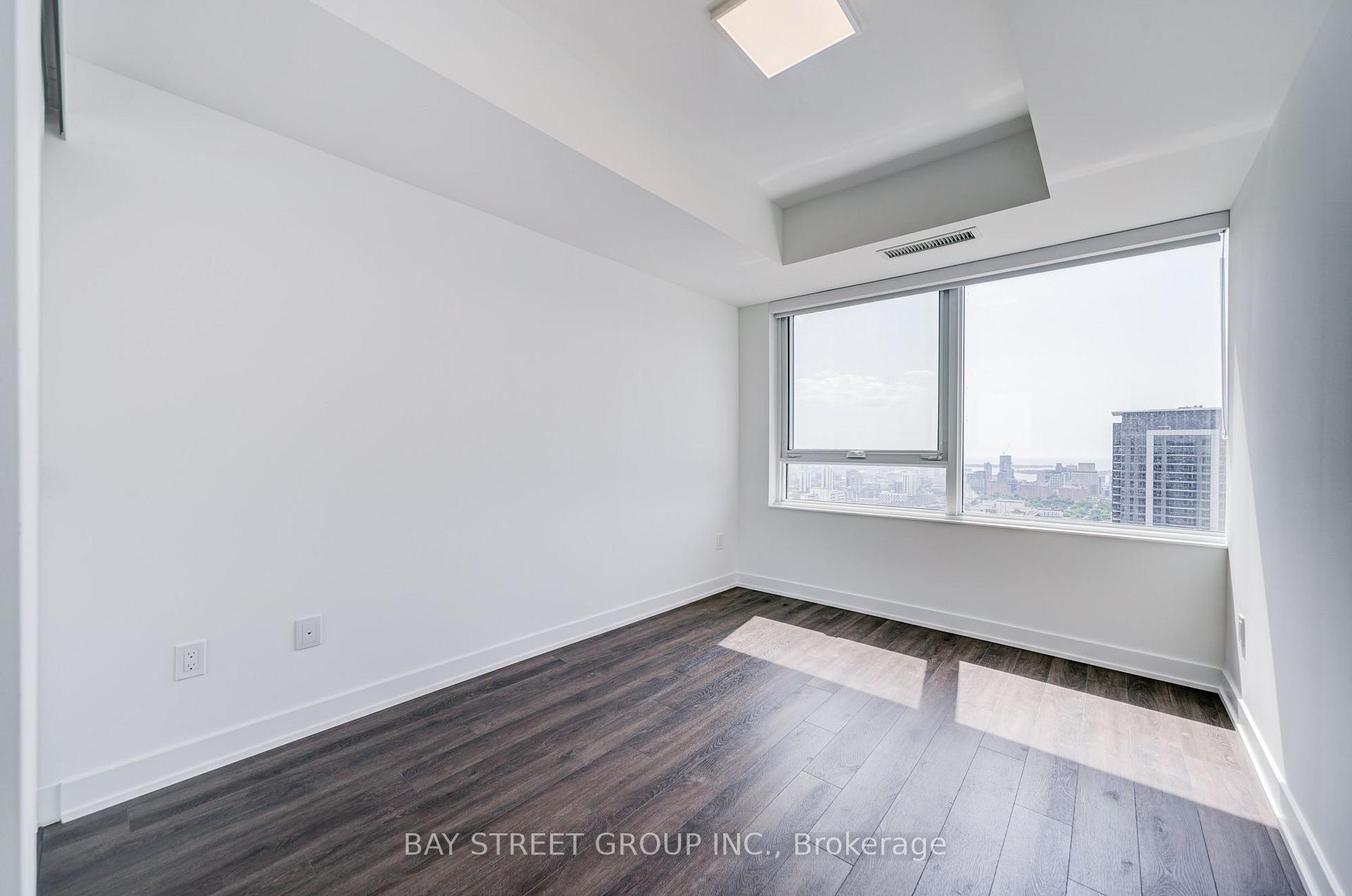 Photo 36 of Unit 4001, 609 Sherbourne Street, Toronto, North St. James Town — HOMEH