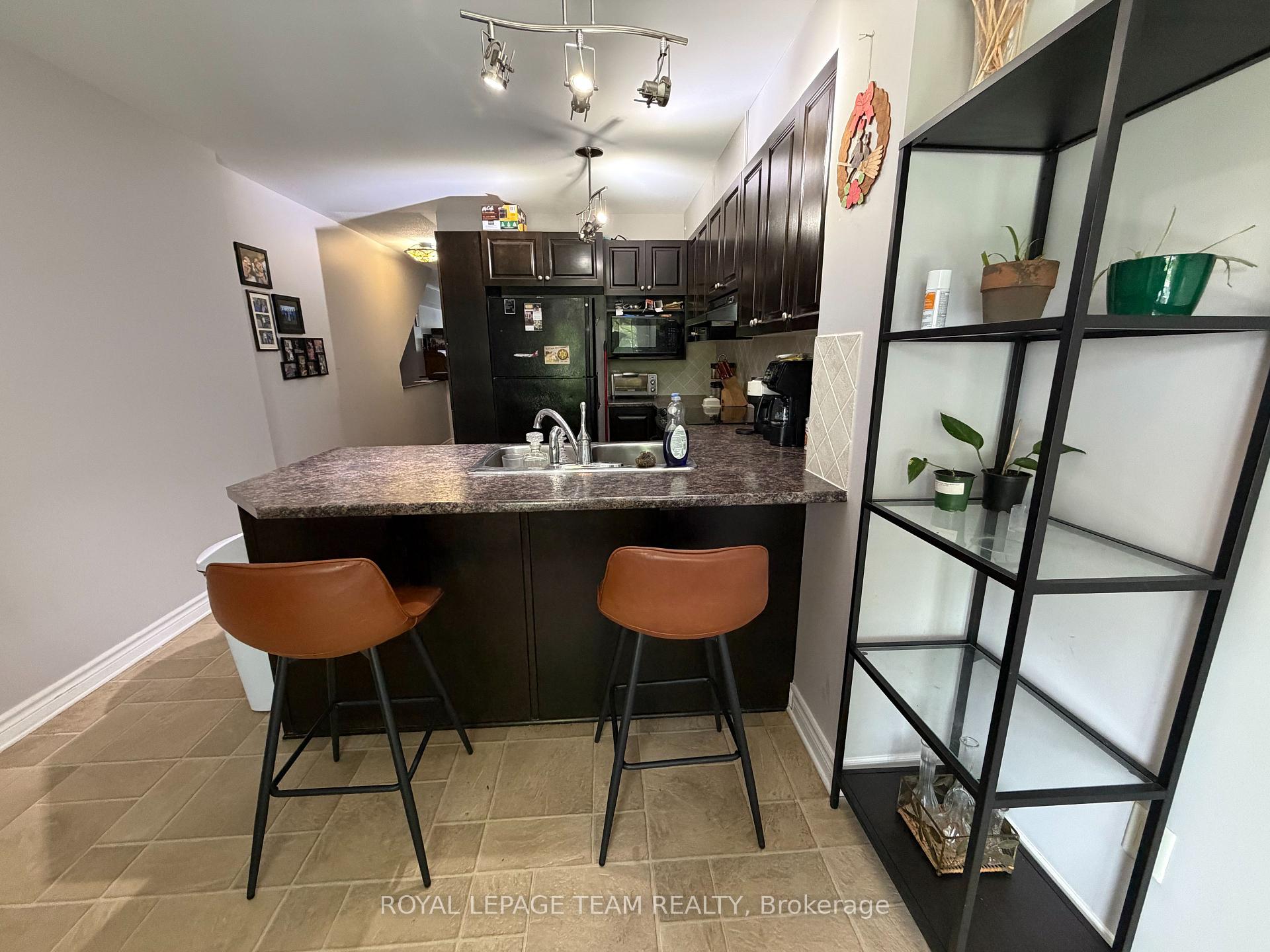 Photo 7 of Unit A, 419 Chapman Mills Drive, Ottawa, Barrhaven - Strandherd — HOMEH