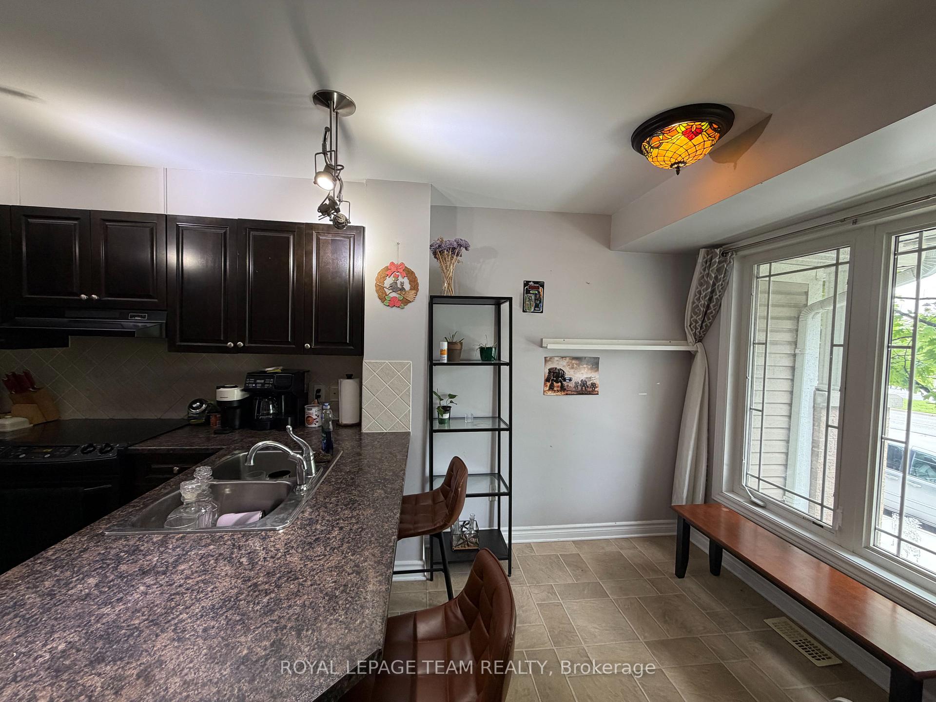 Photo 10 of Unit A, 419 Chapman Mills Drive, Ottawa, Barrhaven - Strandherd — HOMEH