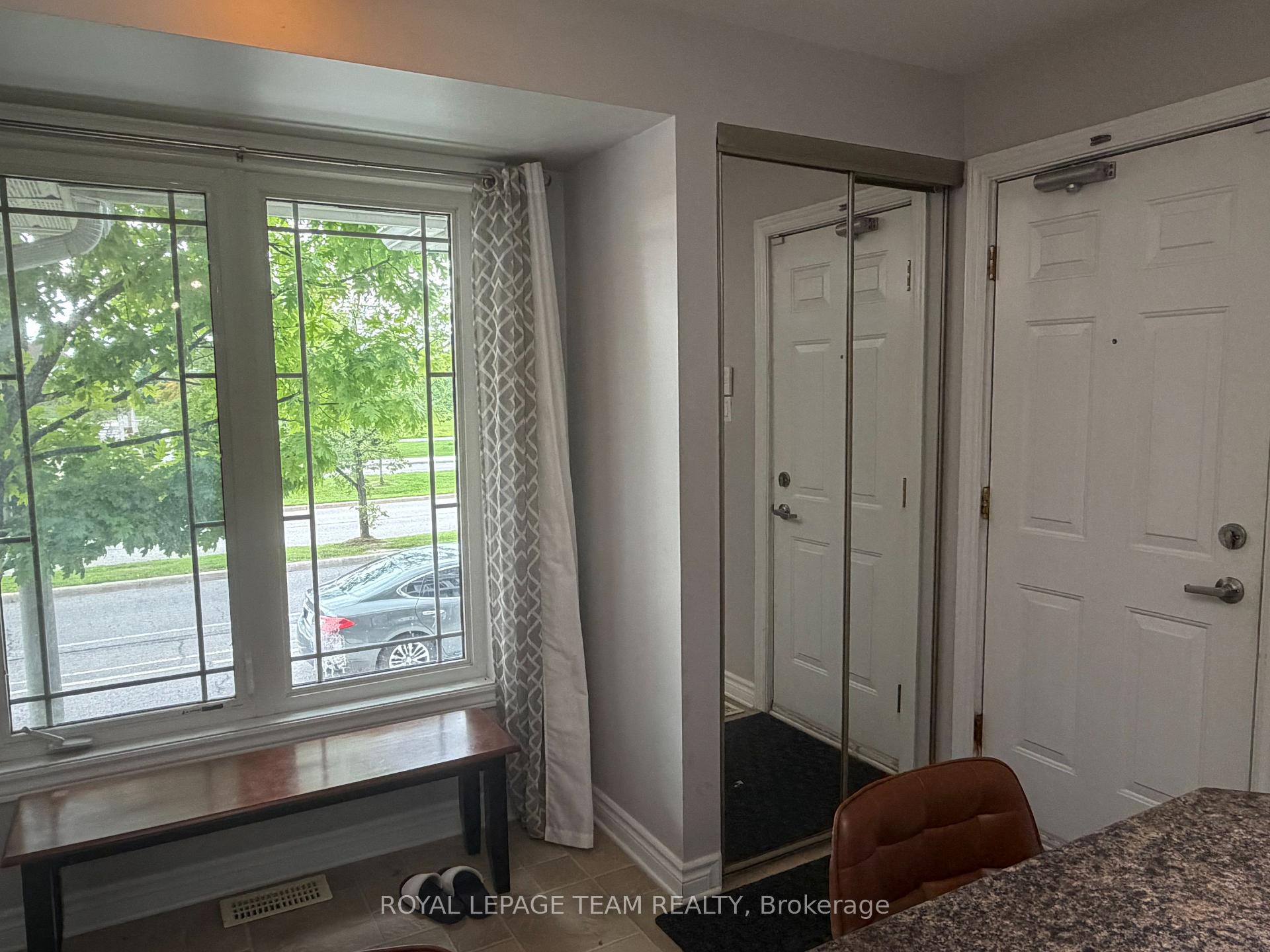Photo 11 of Unit A, 419 Chapman Mills Drive, Ottawa, Barrhaven - Strandherd — HOMEH