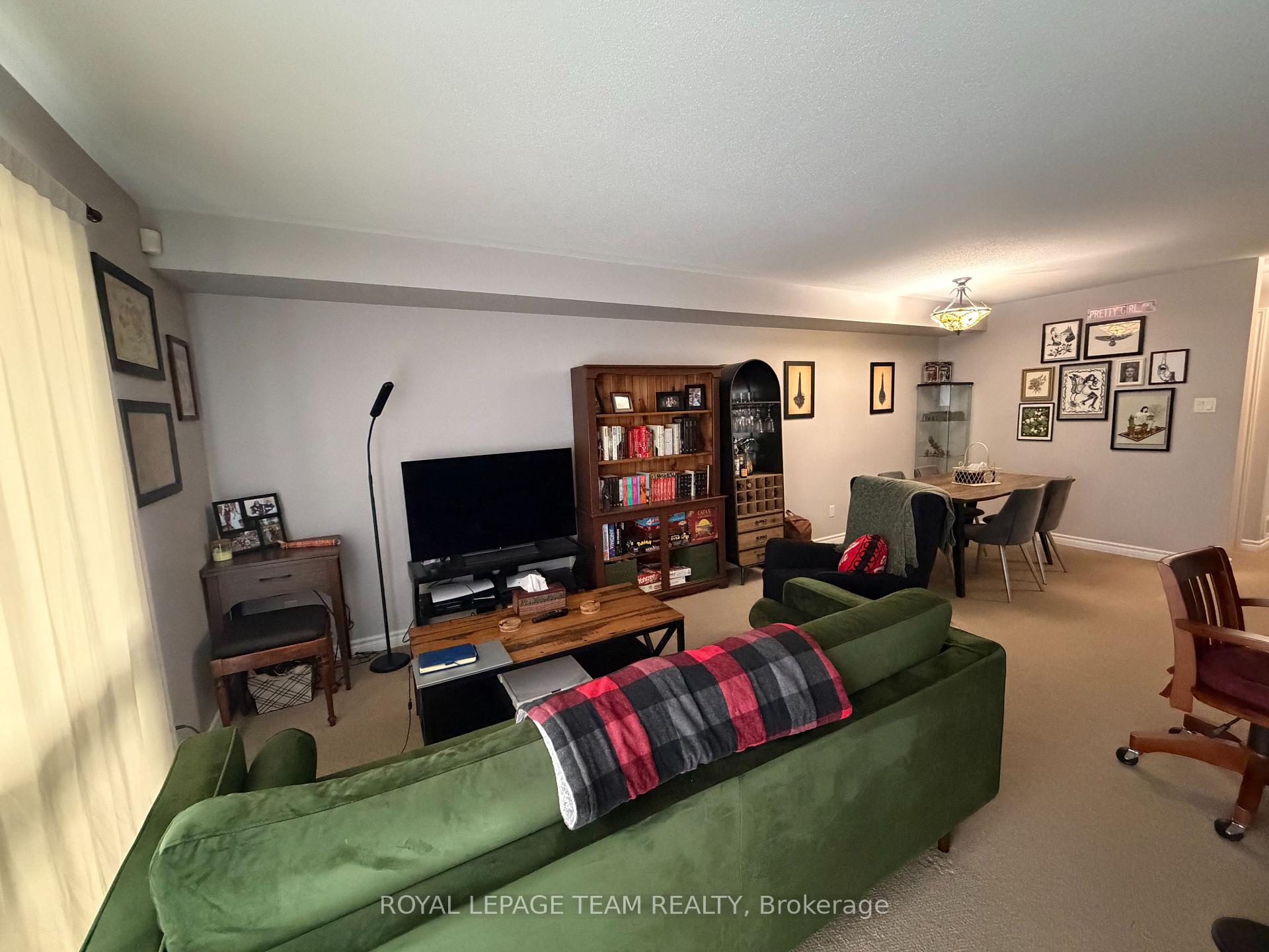 Photo 15 of Unit A, 419 Chapman Mills Drive, Ottawa, Barrhaven - Strandherd — HOMEH