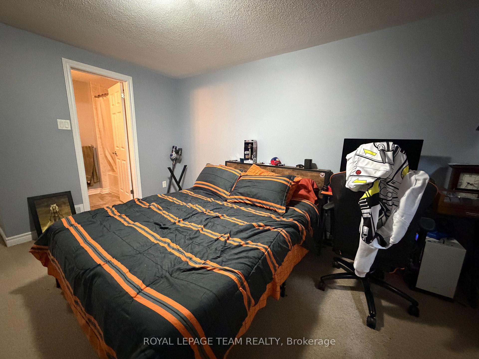 Photo 17 of Unit A, 419 Chapman Mills Drive, Ottawa, Barrhaven - Strandherd — HOMEH