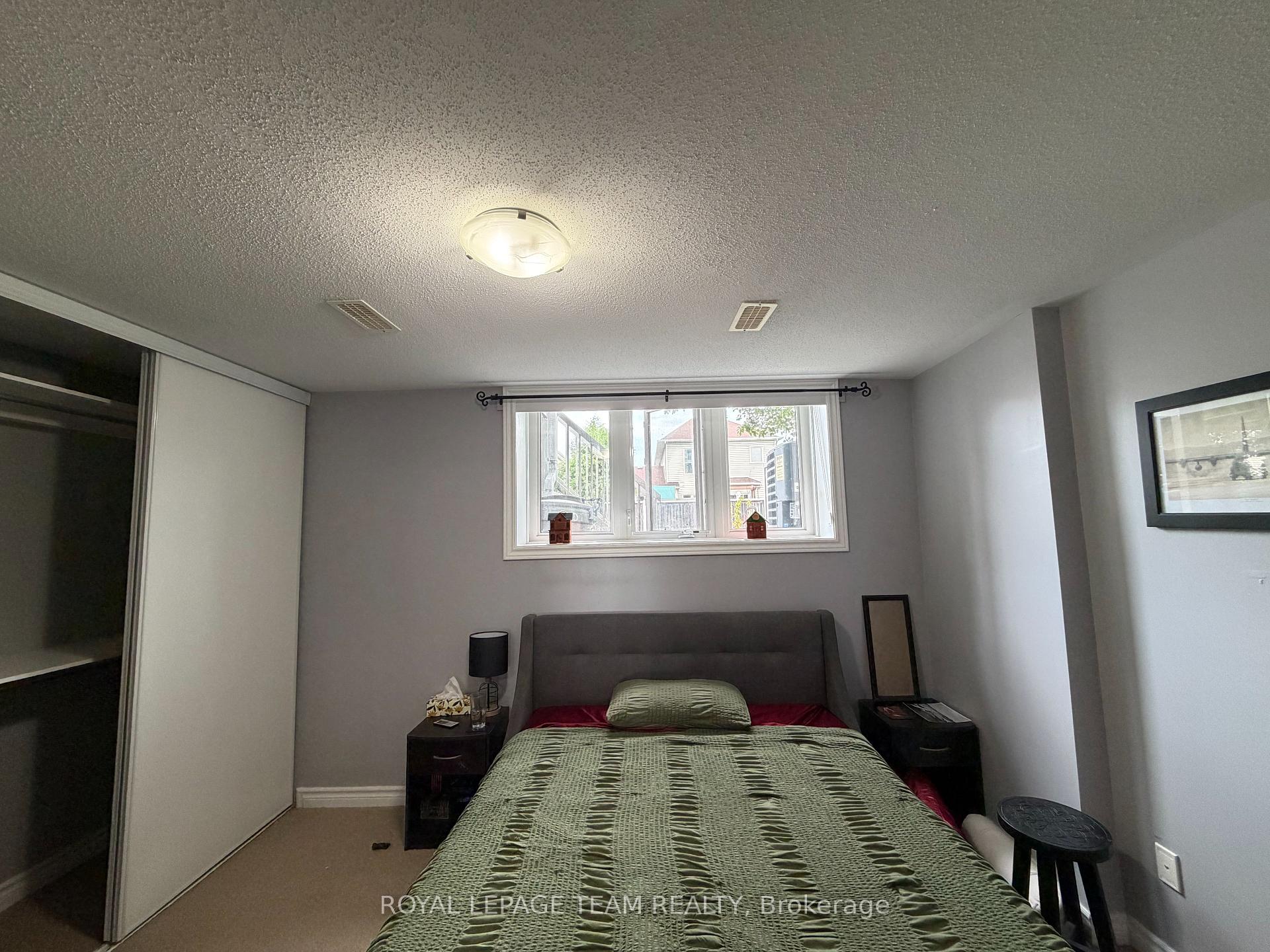 Photo 19 of Unit A, 419 Chapman Mills Drive, Ottawa, Barrhaven - Strandherd — HOMEH