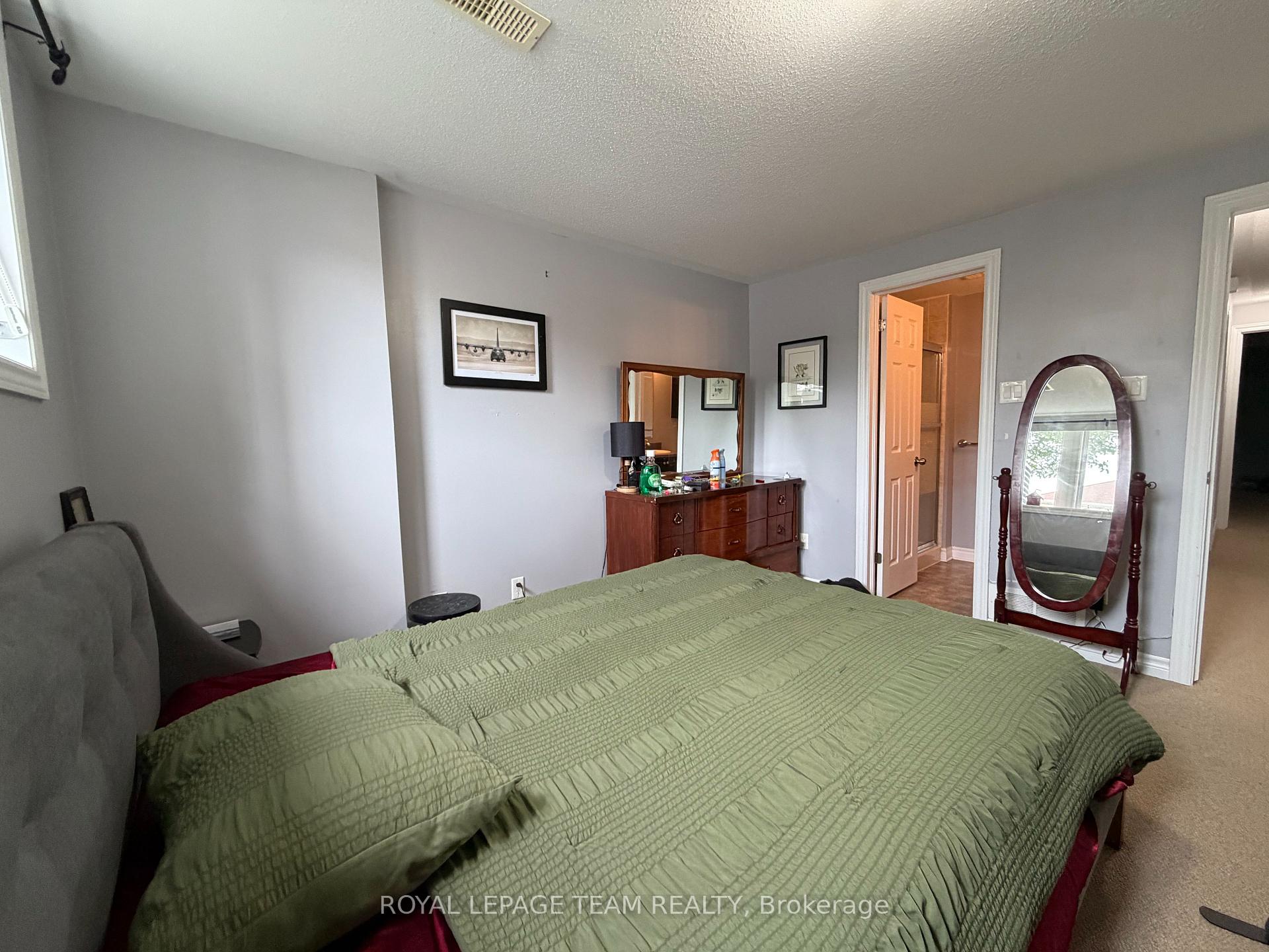 Photo 20 of Unit A, 419 Chapman Mills Drive, Ottawa, Barrhaven - Strandherd — HOMEH