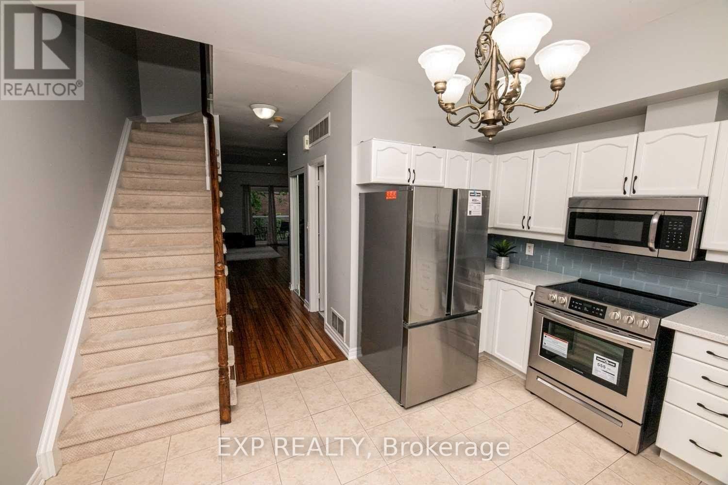 Photo 9 of Unit 8, 901 Kennedy Road, Scarborough, Ionview — HOMEH