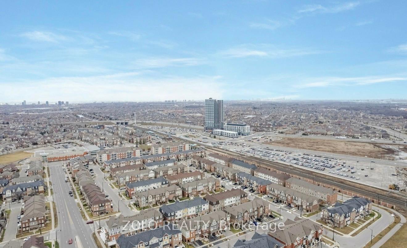 Photo 27 of 4 Soldier Street, Brampton, Northwest Brampton — HOMEH