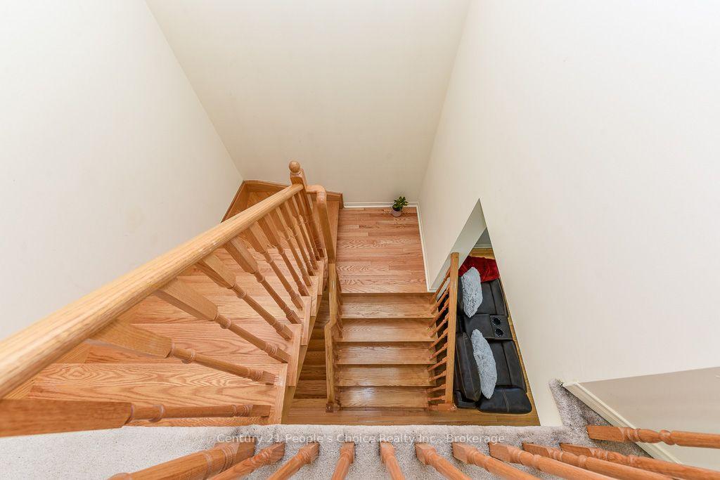 Photo 23 of 270 Brussels Avenue, Brampton, Sandringham-Wellington — HOMEH
