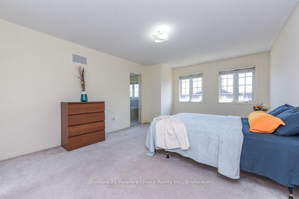 Photo 31 of 270 Brussels Avenue, Brampton, Sandringham-Wellington — HOMEH