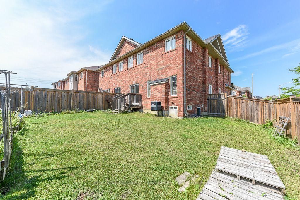 Photo 45 of 270 Brussels Avenue, Brampton, Sandringham-Wellington — HOMEH