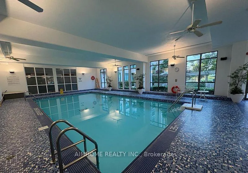Photo 4 of Unit 1208, 100 Promenade Circle, Vaughan, Brownridge — HOMEH