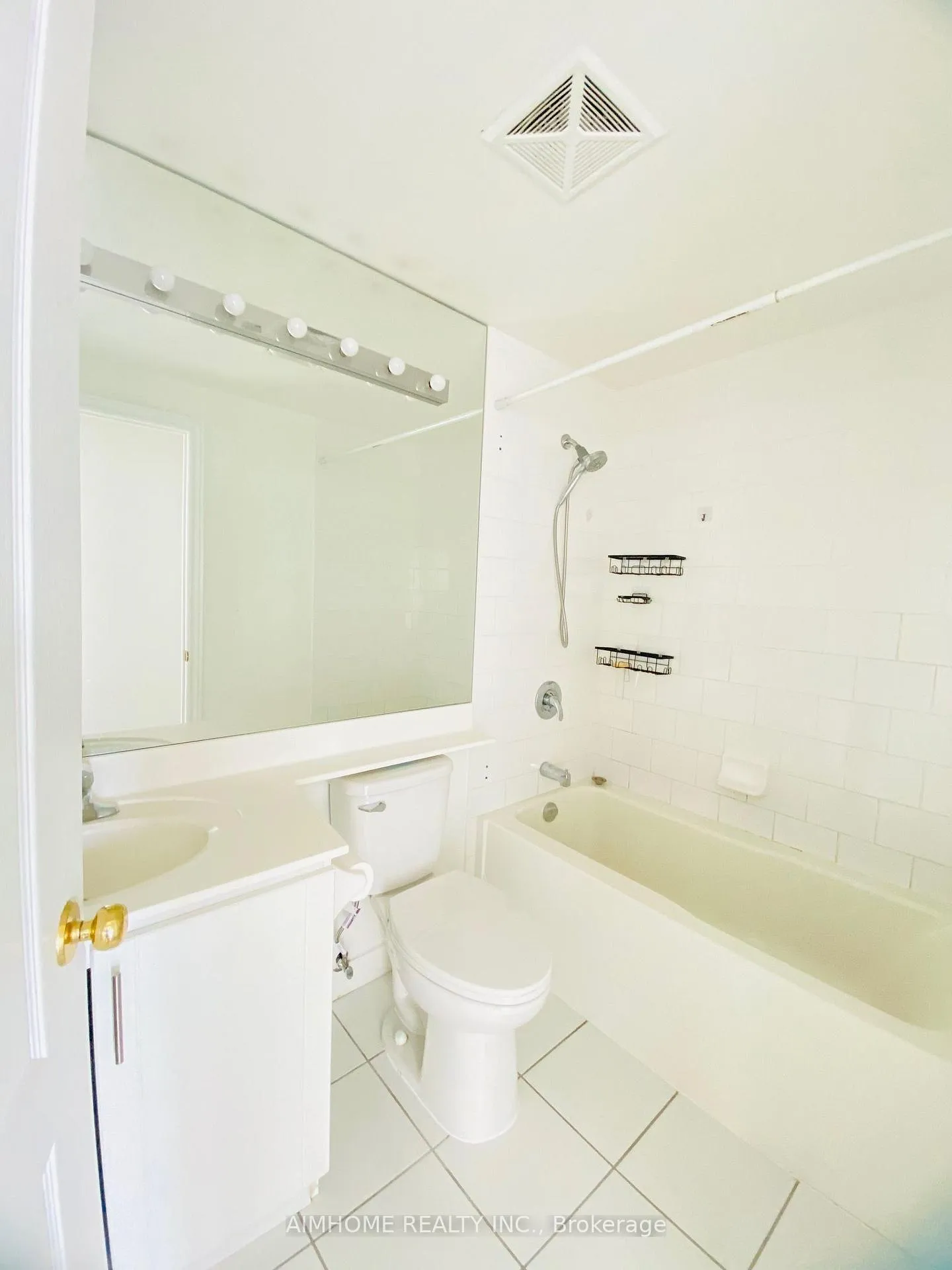 Photo 10 of Unit 1208, 100 Promenade Circle, Vaughan, Brownridge — HOMEH