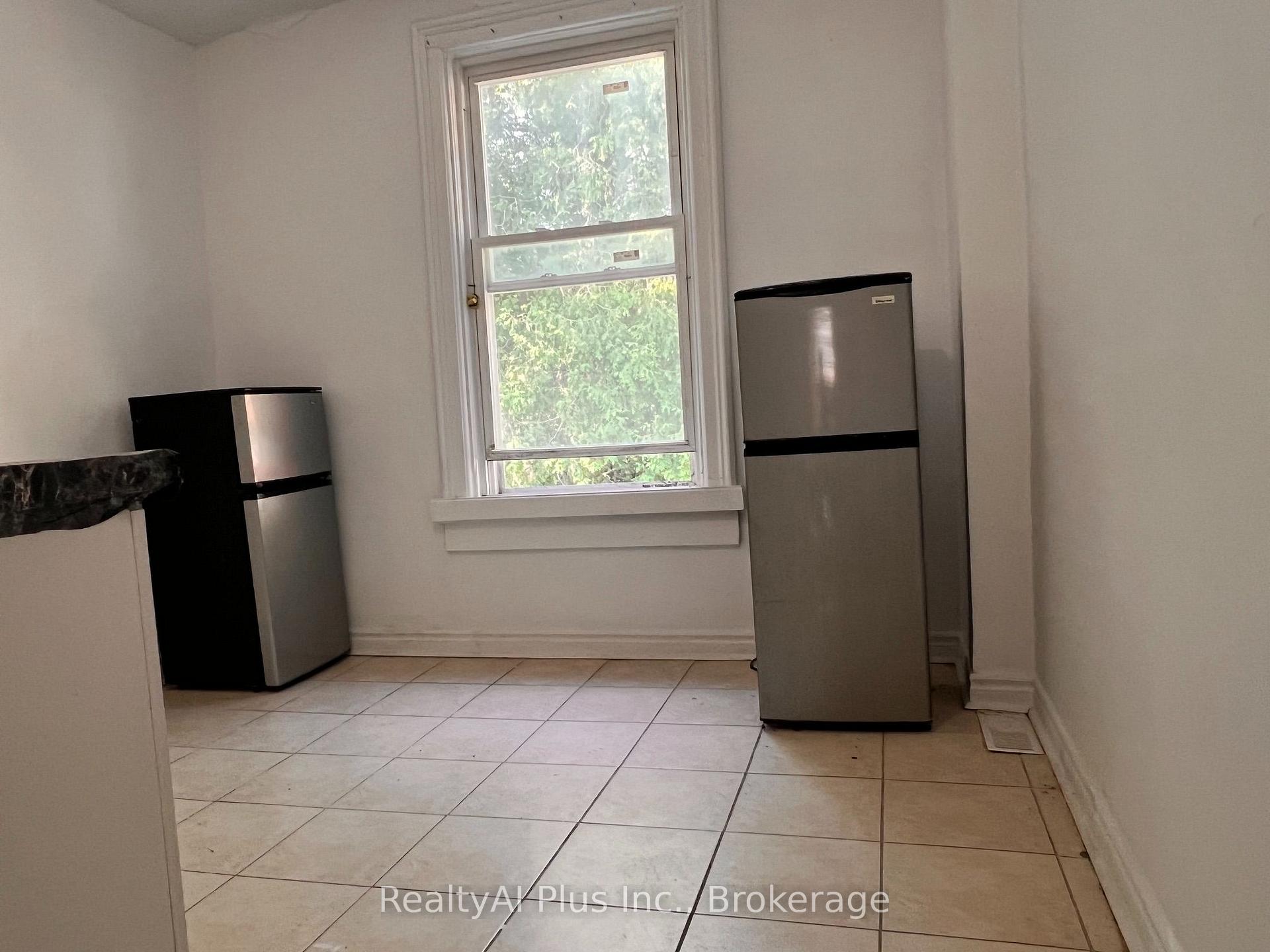 Photo 23 of 182 Boulton Avenue, Toronto, South Riverdale — HOMEH