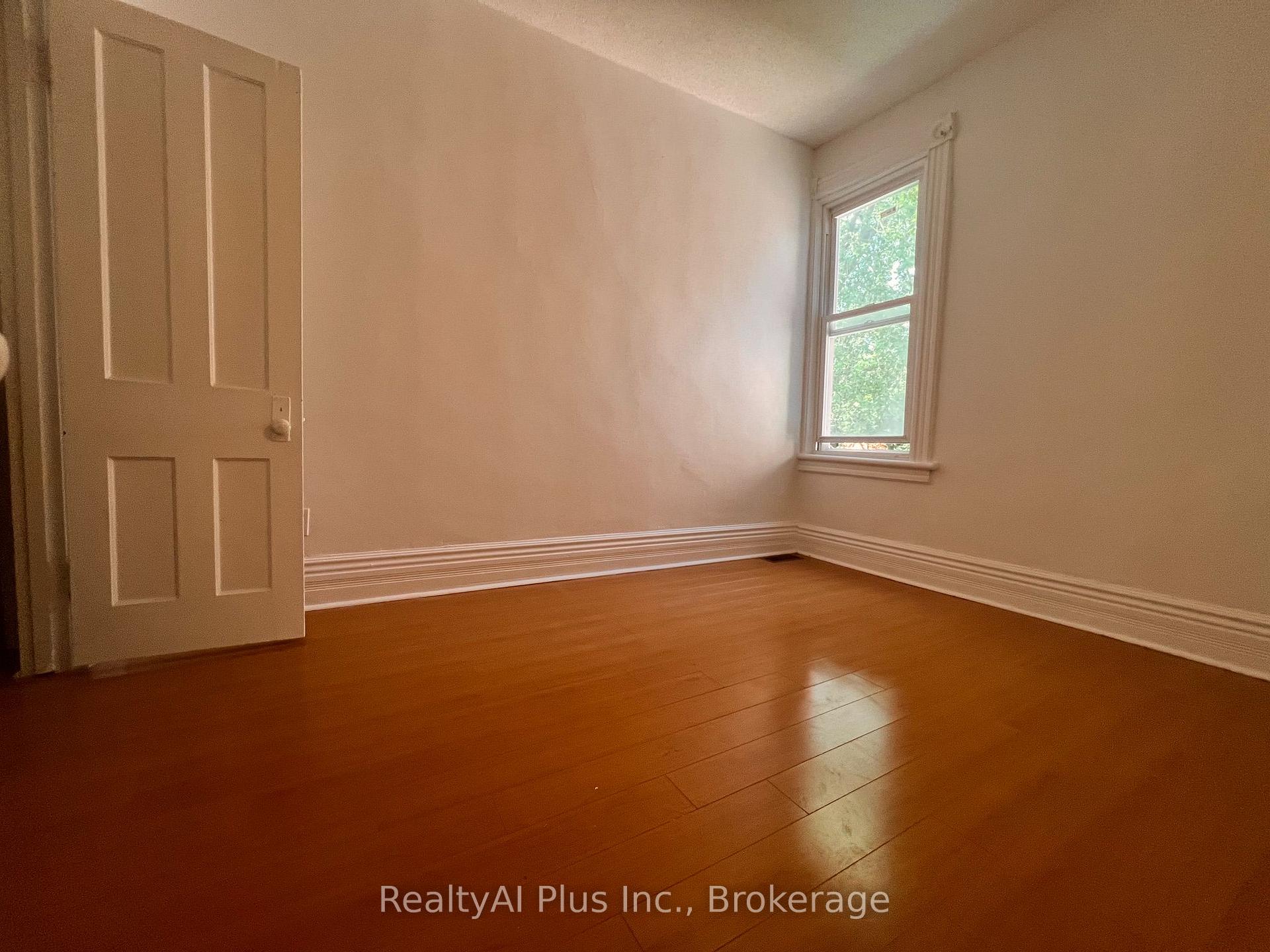 Photo 26 of 182 Boulton Avenue, Toronto, South Riverdale — HOMEH