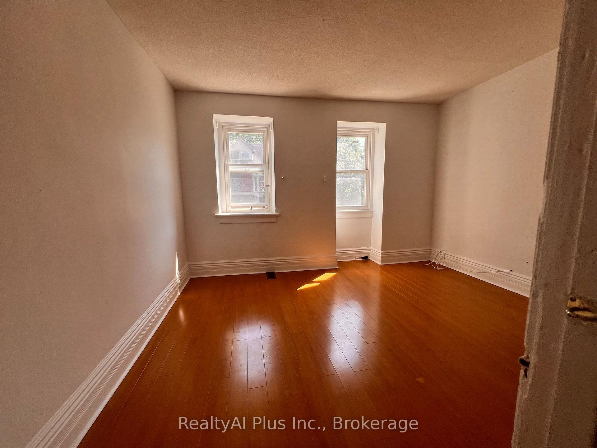Photo 28 of 182 Boulton Avenue, Toronto, South Riverdale — HOMEH