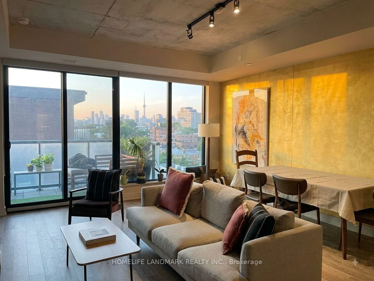 Photo 9 of Unit 716, 608 Richmond Street W, Toronto, Waterfront Communities — HOMEH