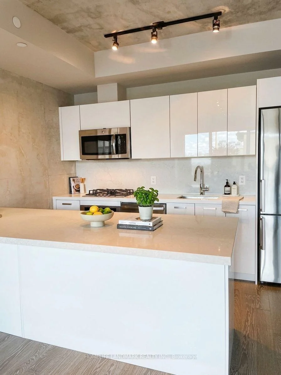 Photo 14 of Unit 716, 608 Richmond Street W, Toronto, Waterfront Communities — HOMEH