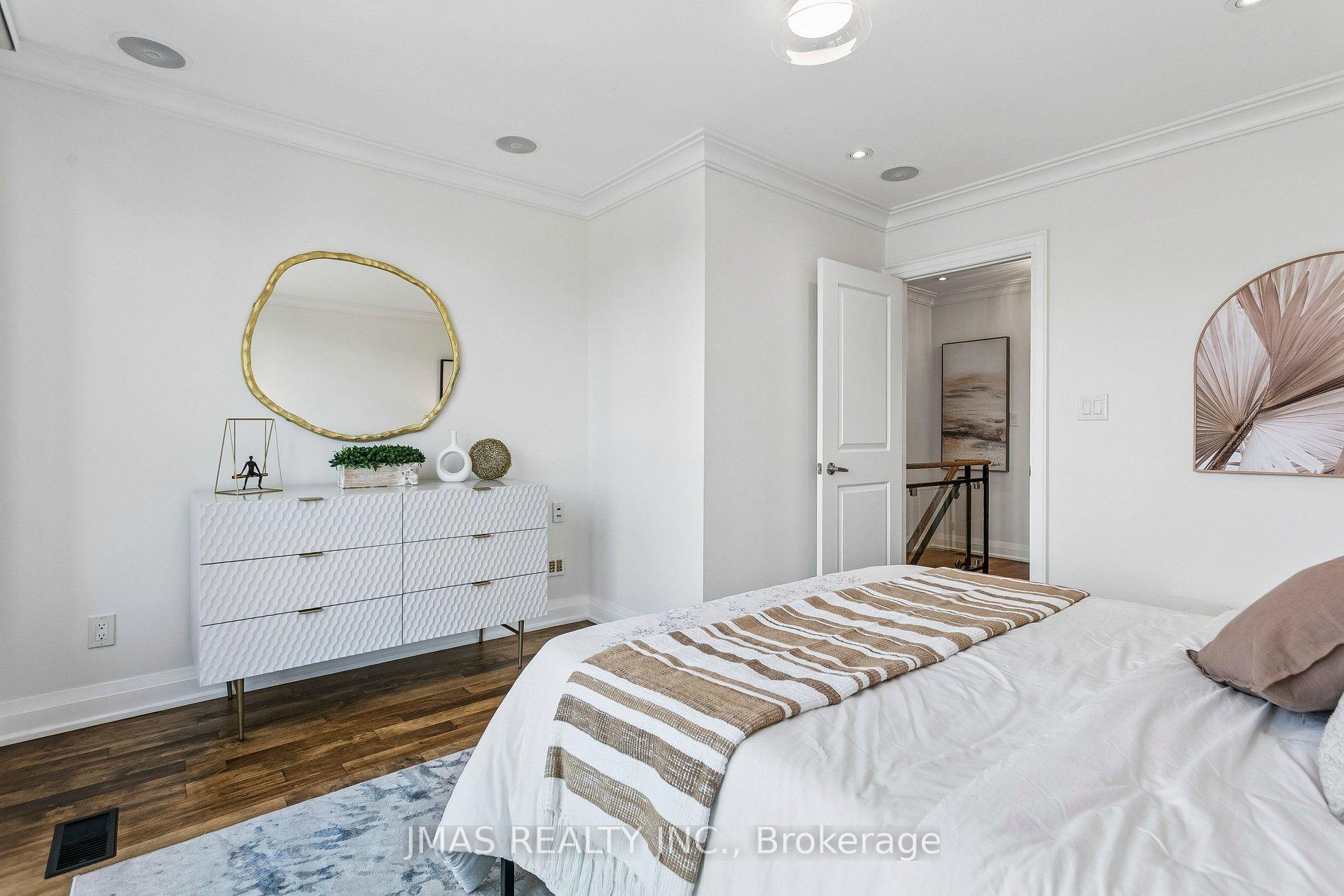 Photo 19 of 268 Manning Avenue, Toronto, Trinity-Bellwoods — HOMEH